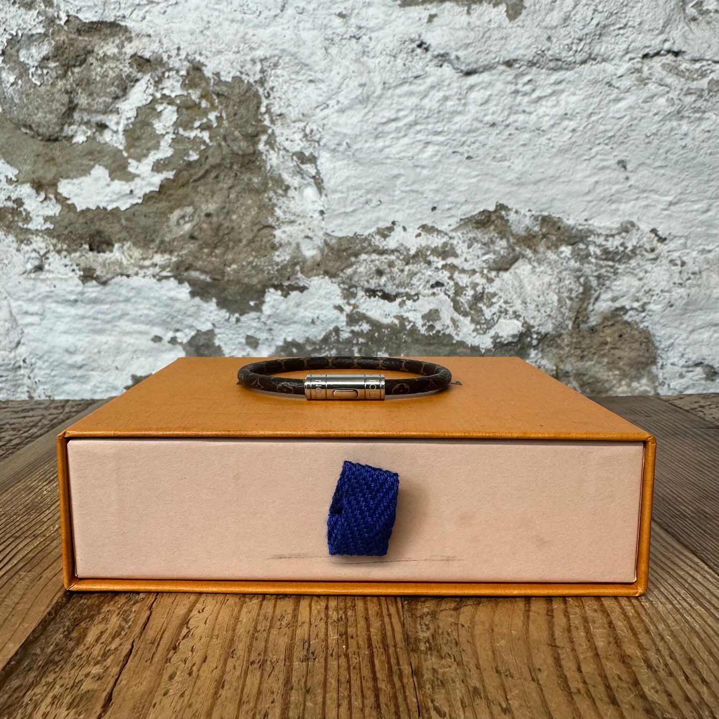 Louis Vuitton Ebene Keep It Bracelet W/ Box