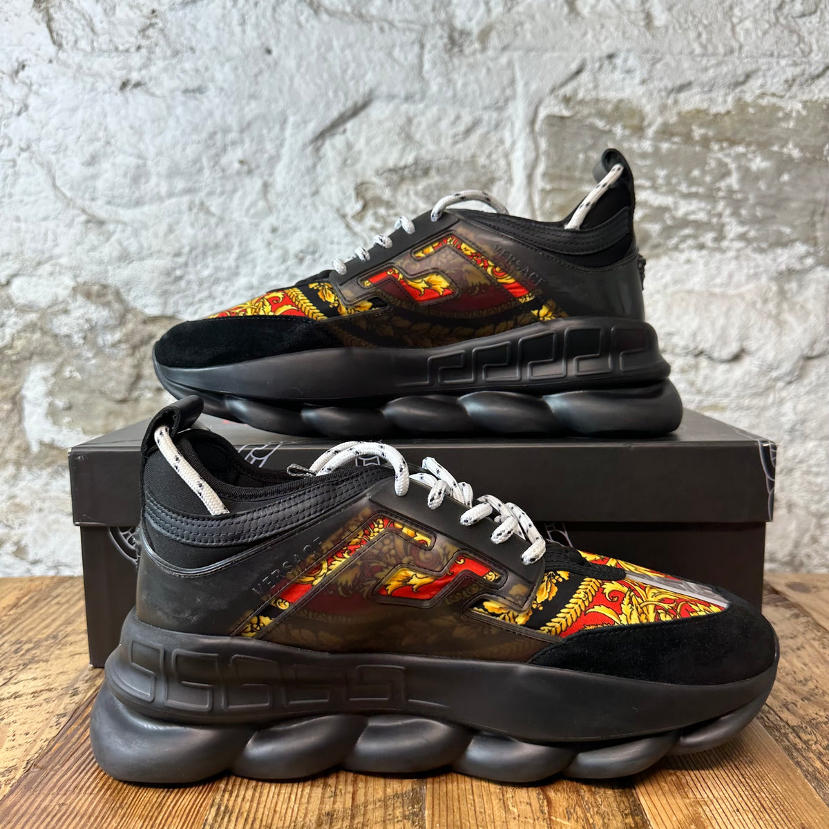 Versace Chain Reaction Barocco Print Black Sneaker Sz 8 (41)