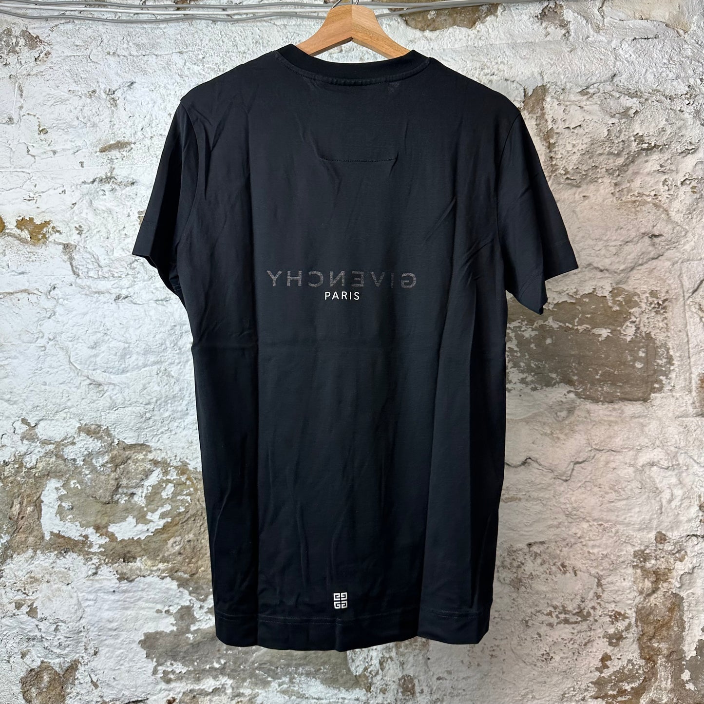 Givenchy Paris Black T-Shirt Sz S