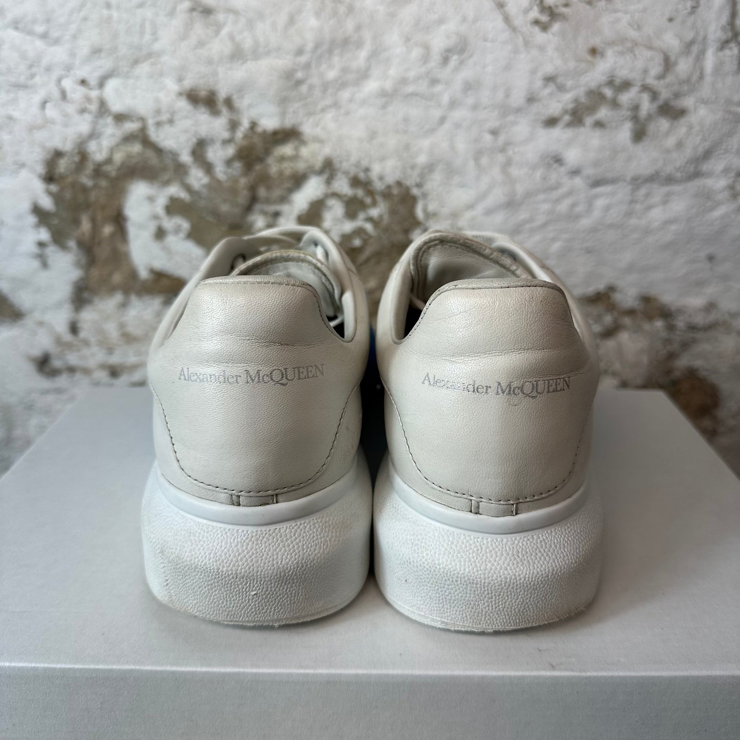 Alexander Mcqueen Fuzzy Blue Toe White Sneaker Sz 9 (42) No Box