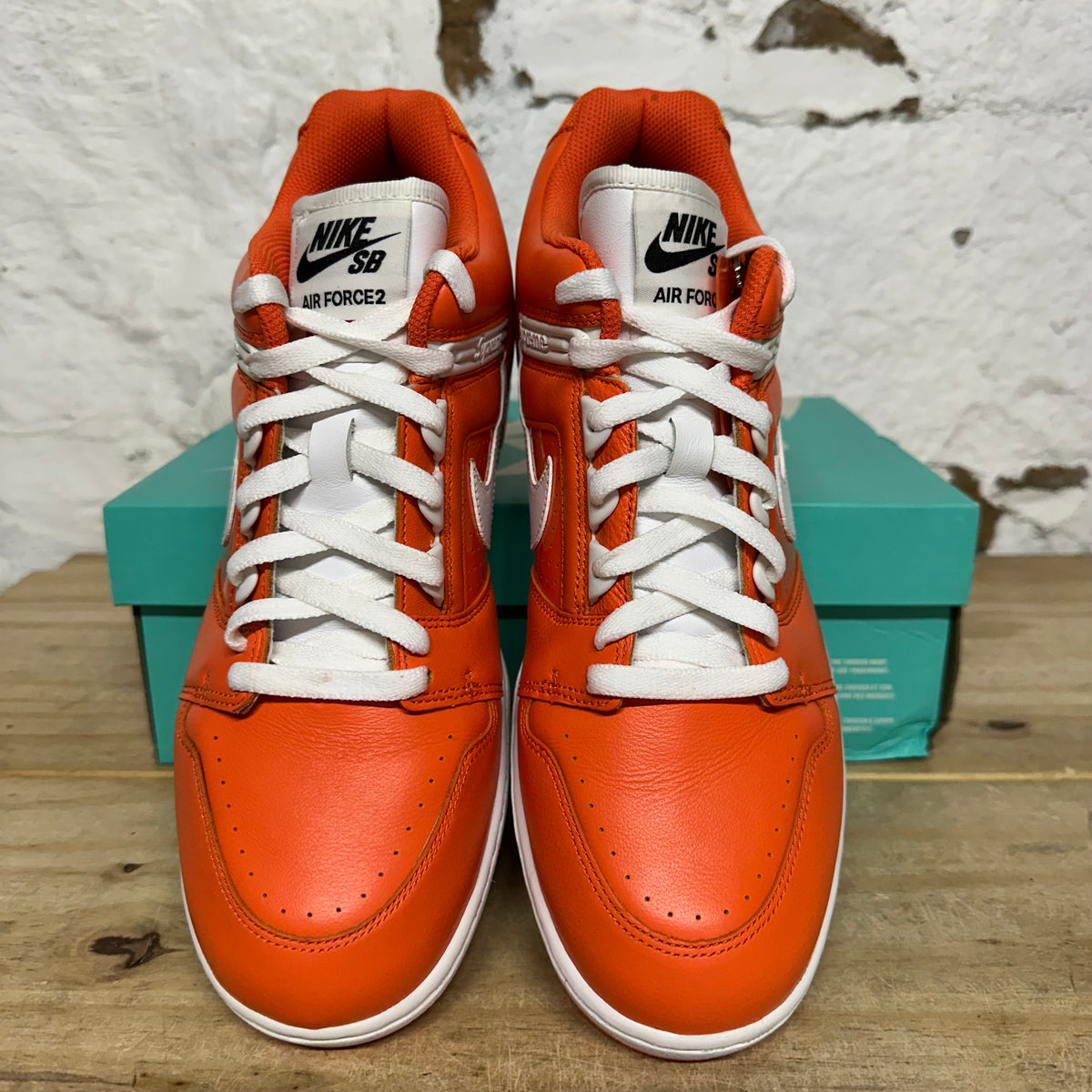 Nike SB Supreme Air Force 2 Low Orange Sz 10.5