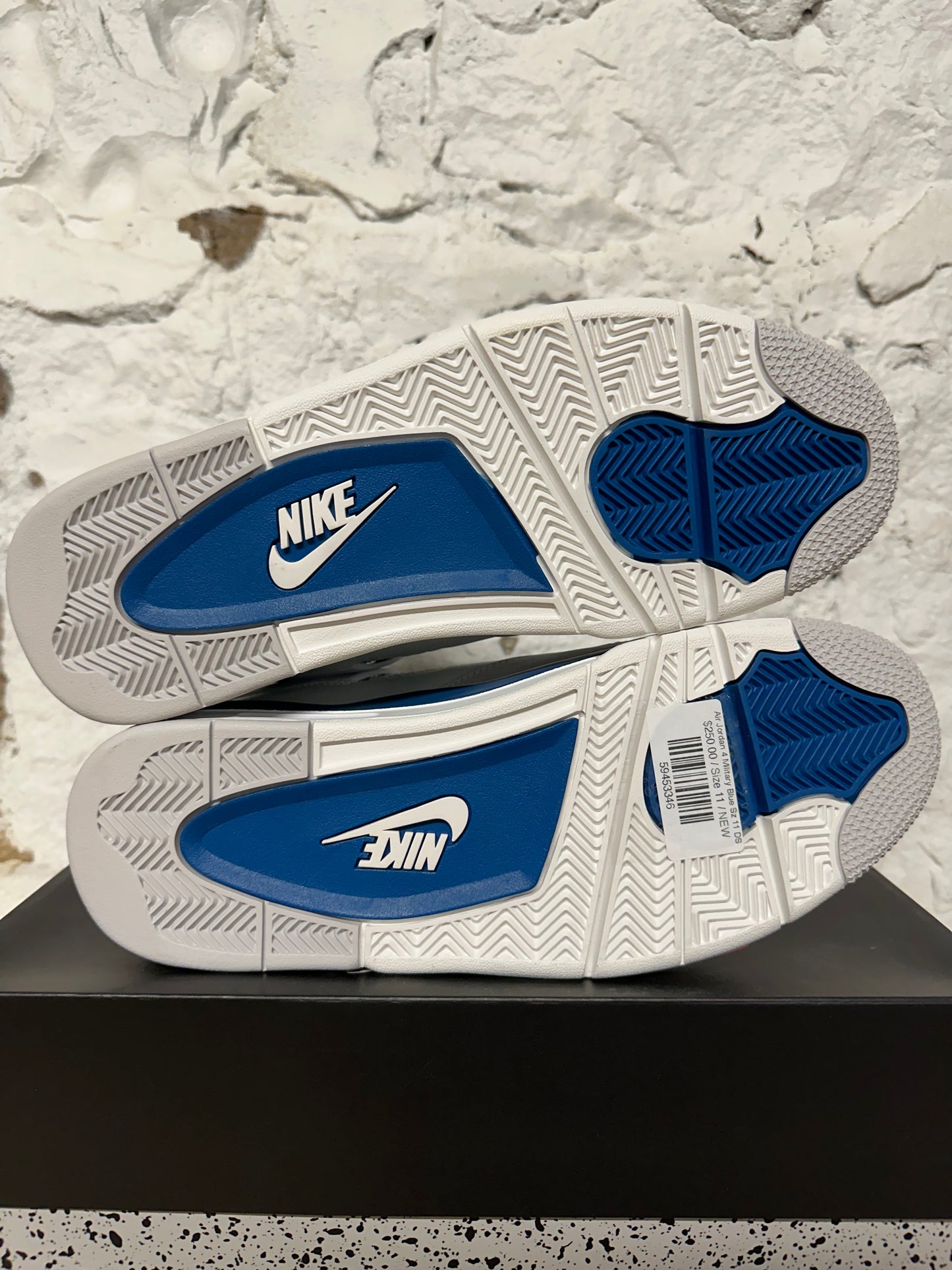 Air Jordan 4 Military Blue Sz 11 DS