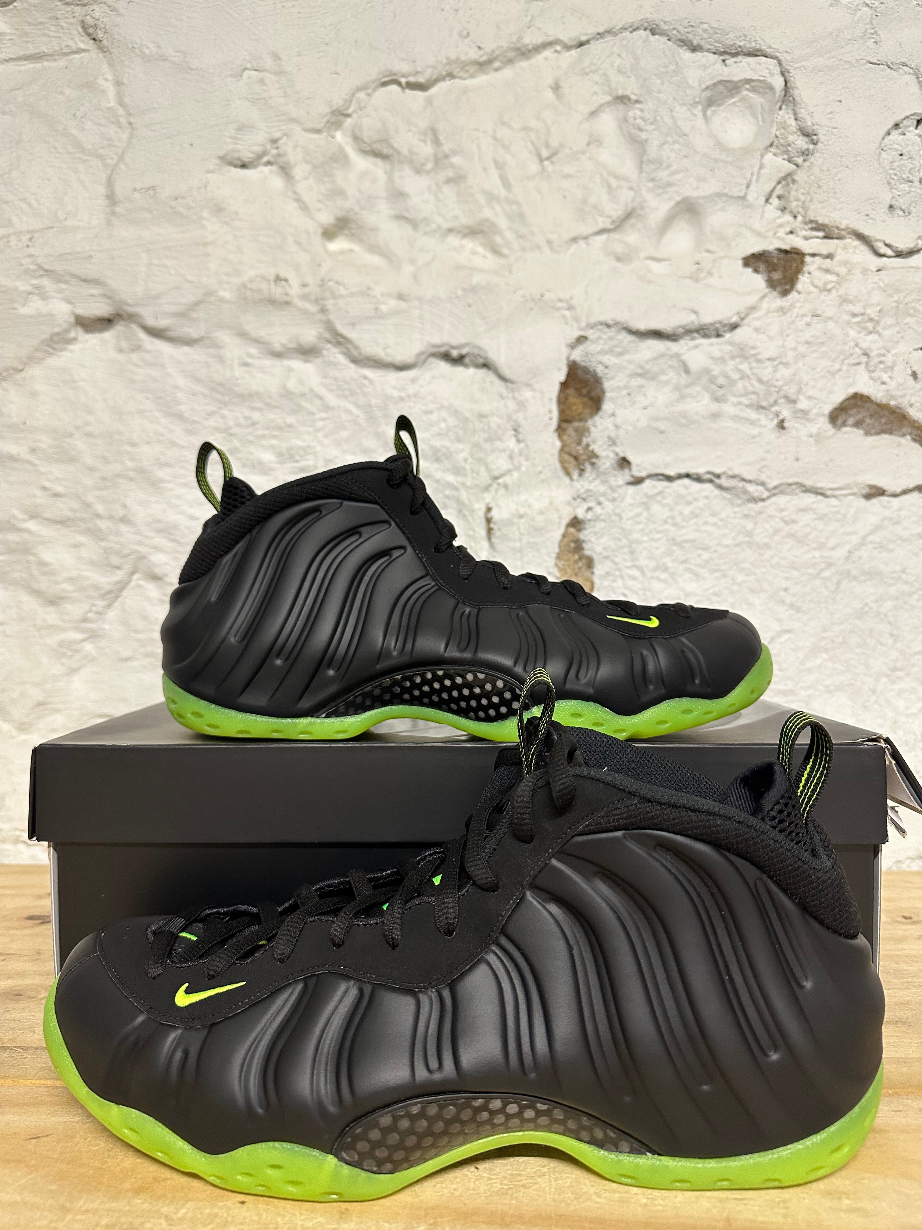 Nike Air Foamposite One Black Volt Sz 12