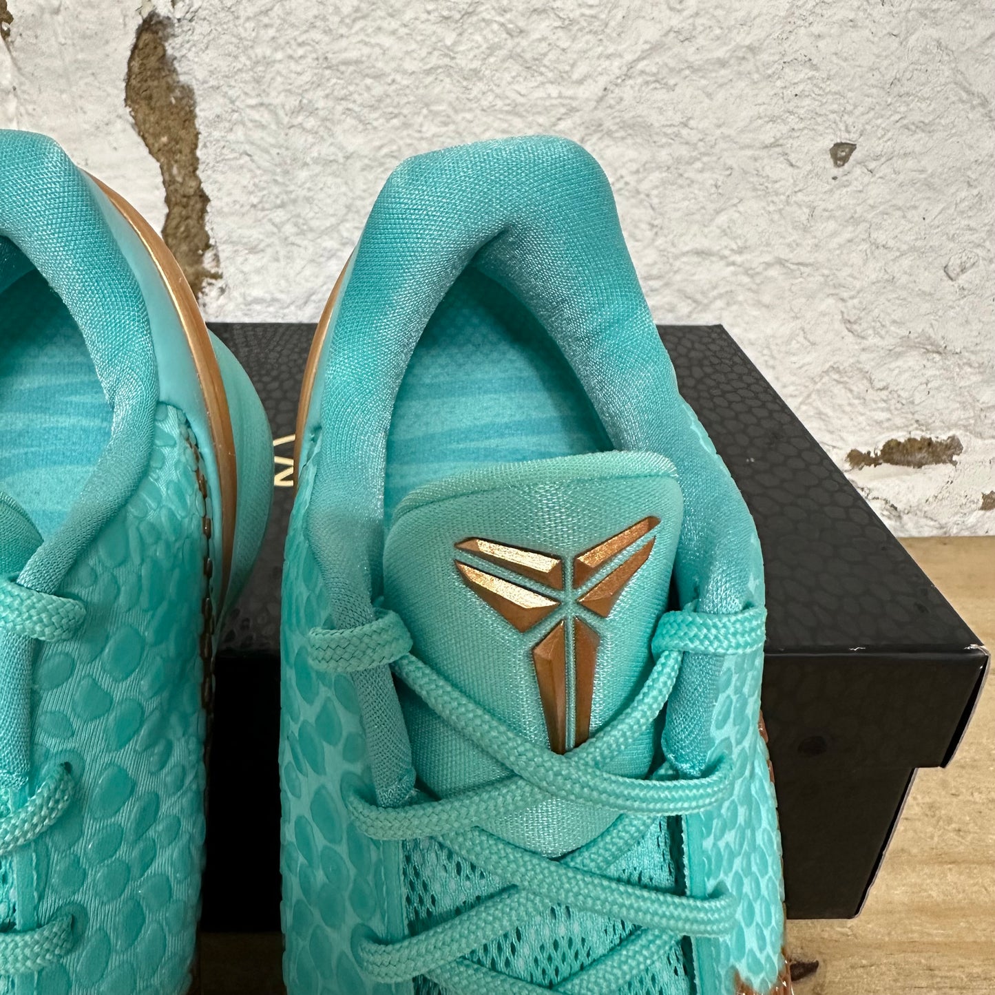 Nike Kobe 6 Protro Jalen Brunson Statue of Liberty Sz 12 DS