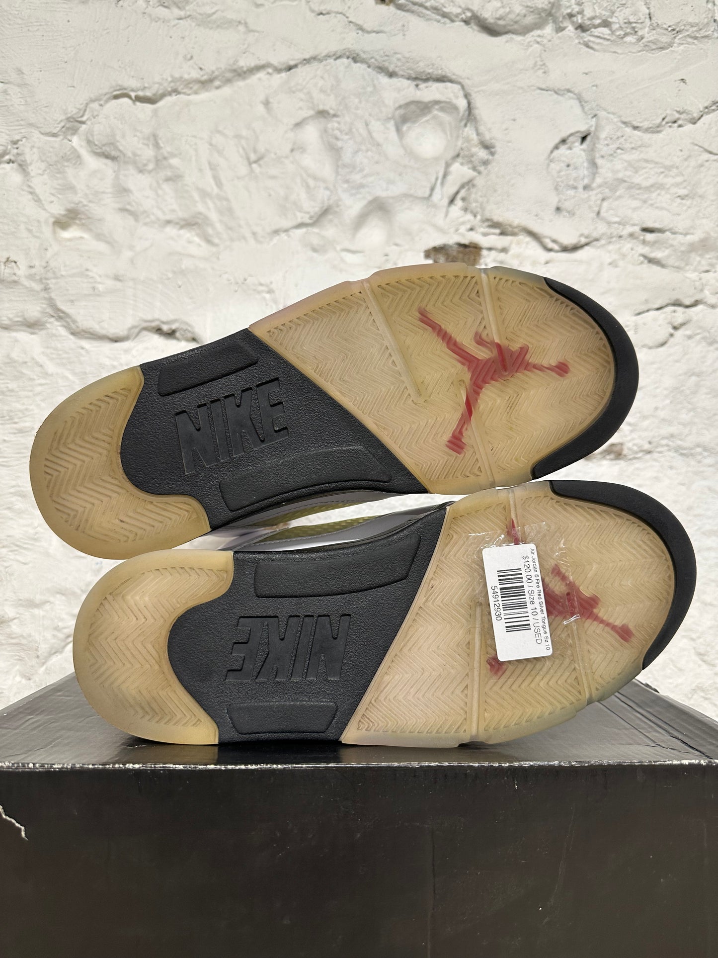 Air Jordan 5 Fire Red Silver Tongue Sz 10