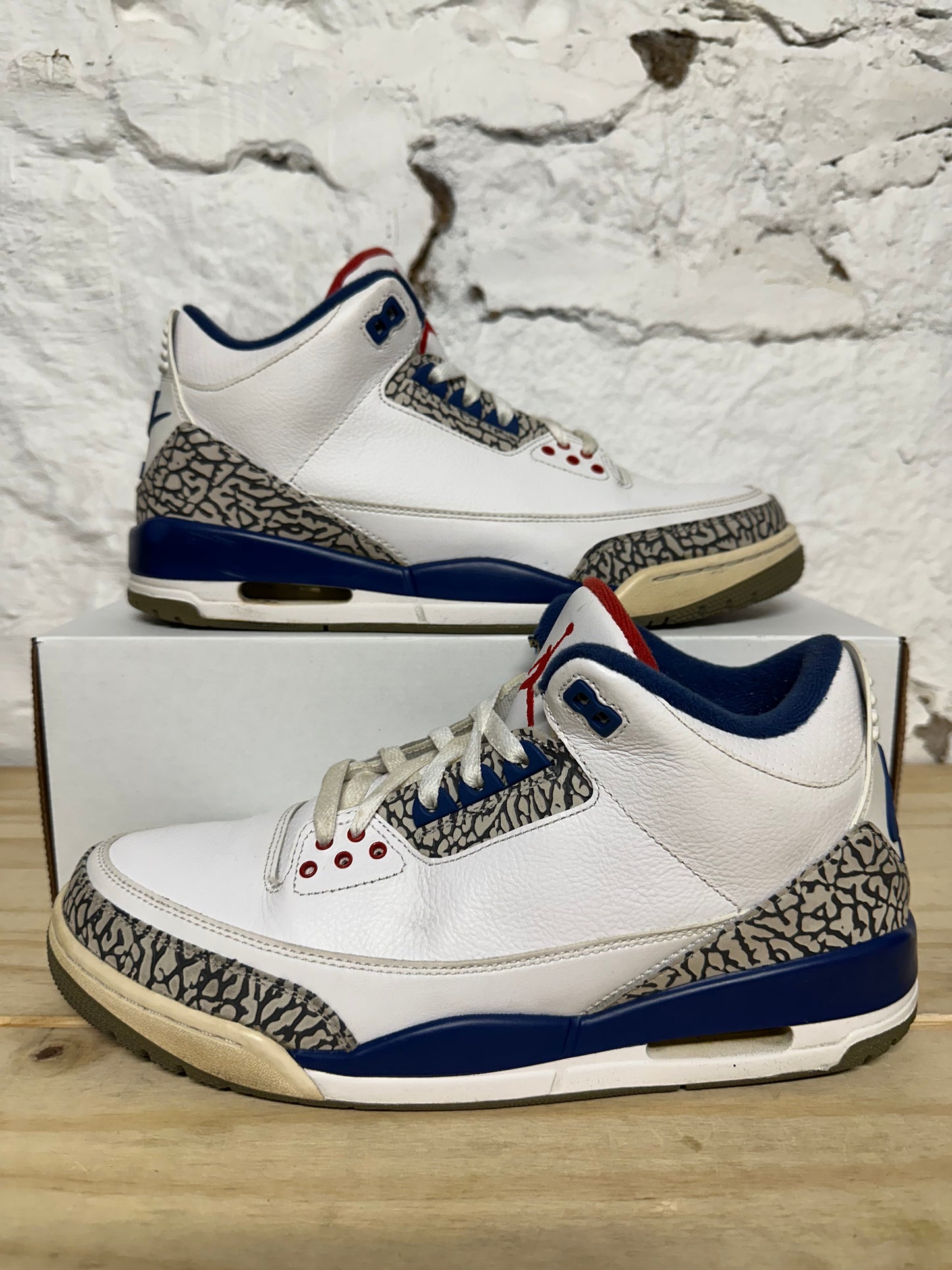 Air Jordan 3 True Blue Sz 11
