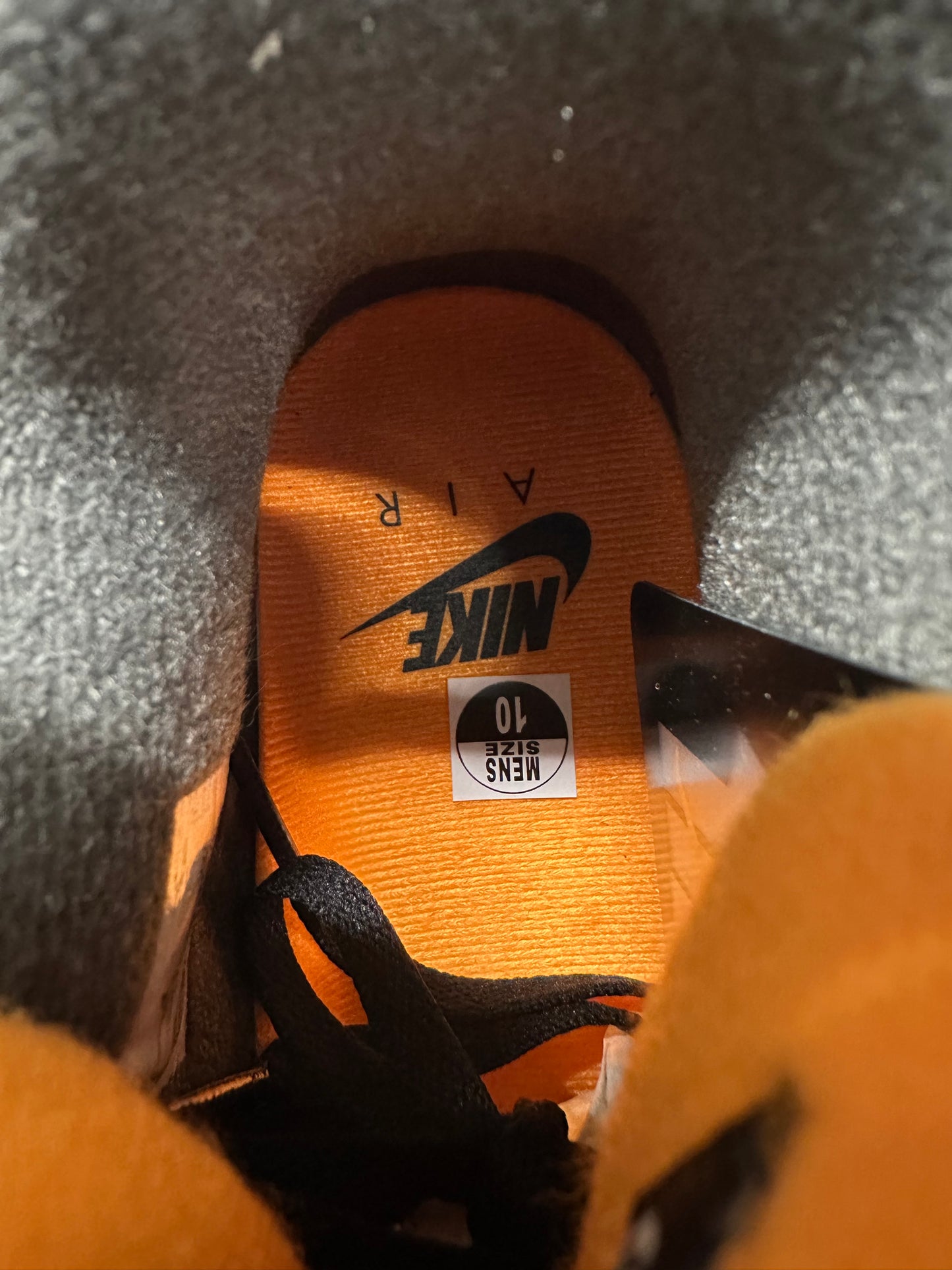 Air Jordan 4 Undefeated Sz 10 DS