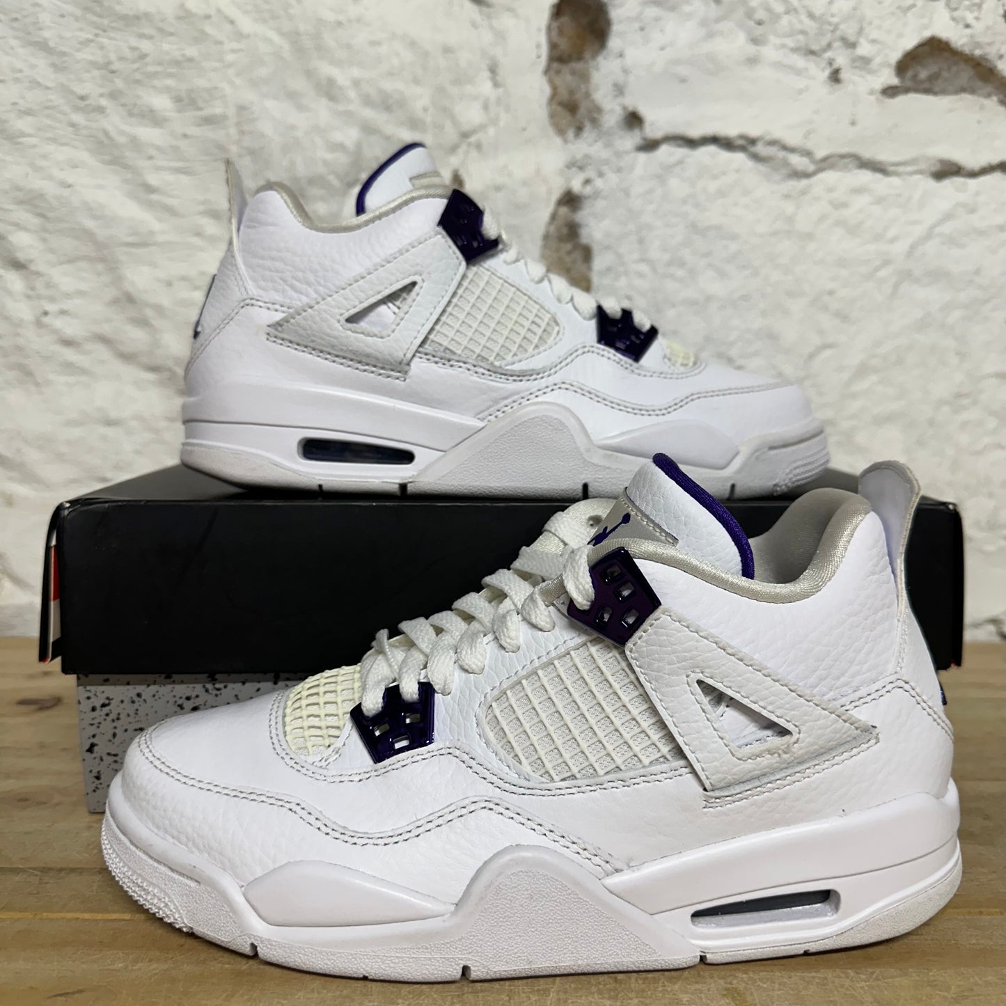 Air Jordan 4 Purple Metallic Sz 5.5Y