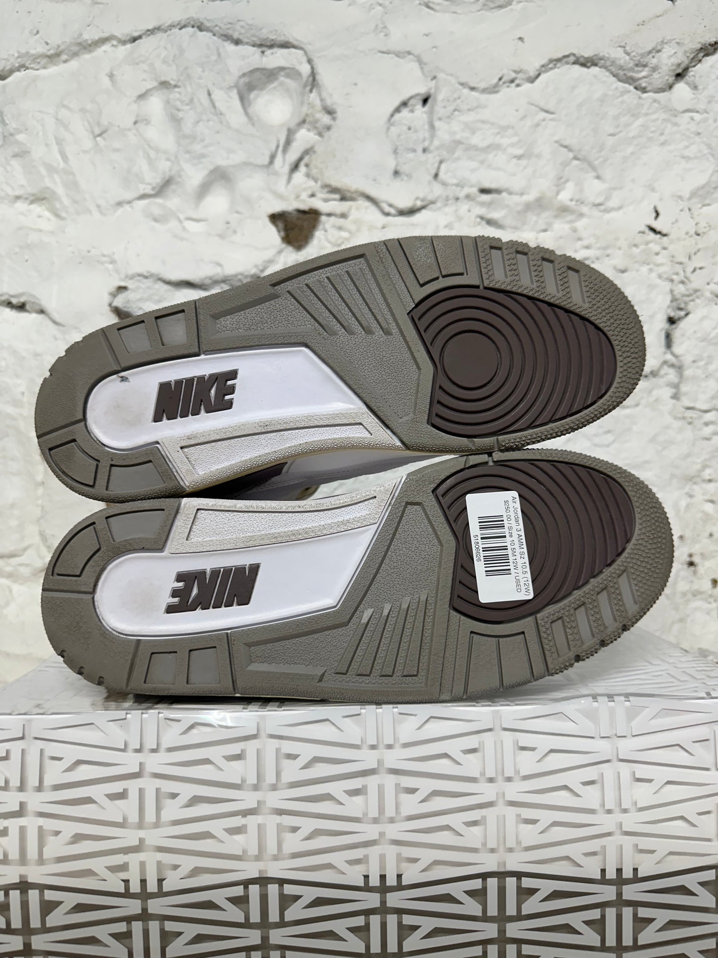 Air Jordan 3 A Ma Maniere Sz 10.5 (12W)