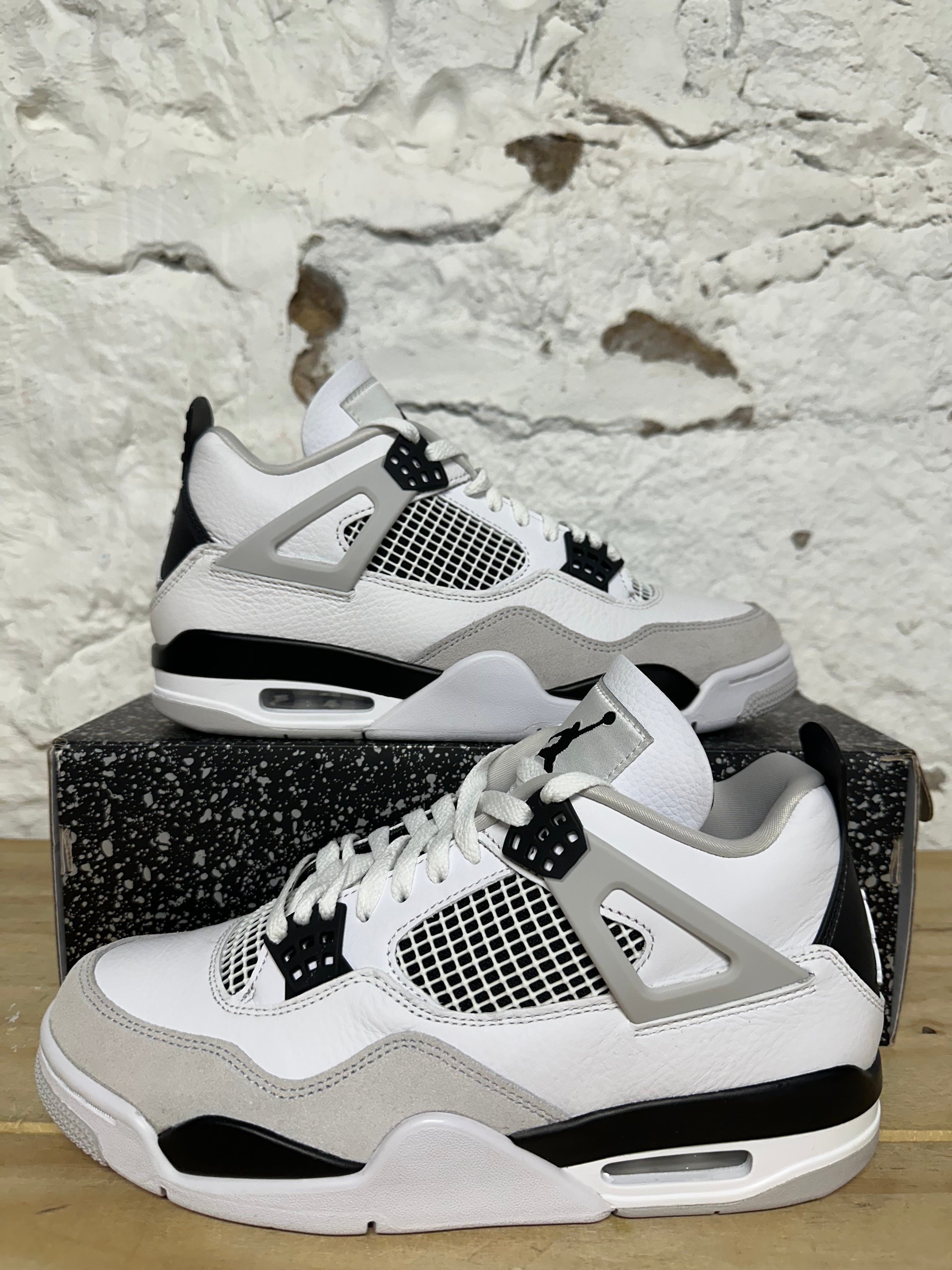 Air Jordan 4 Military Black Sz 9