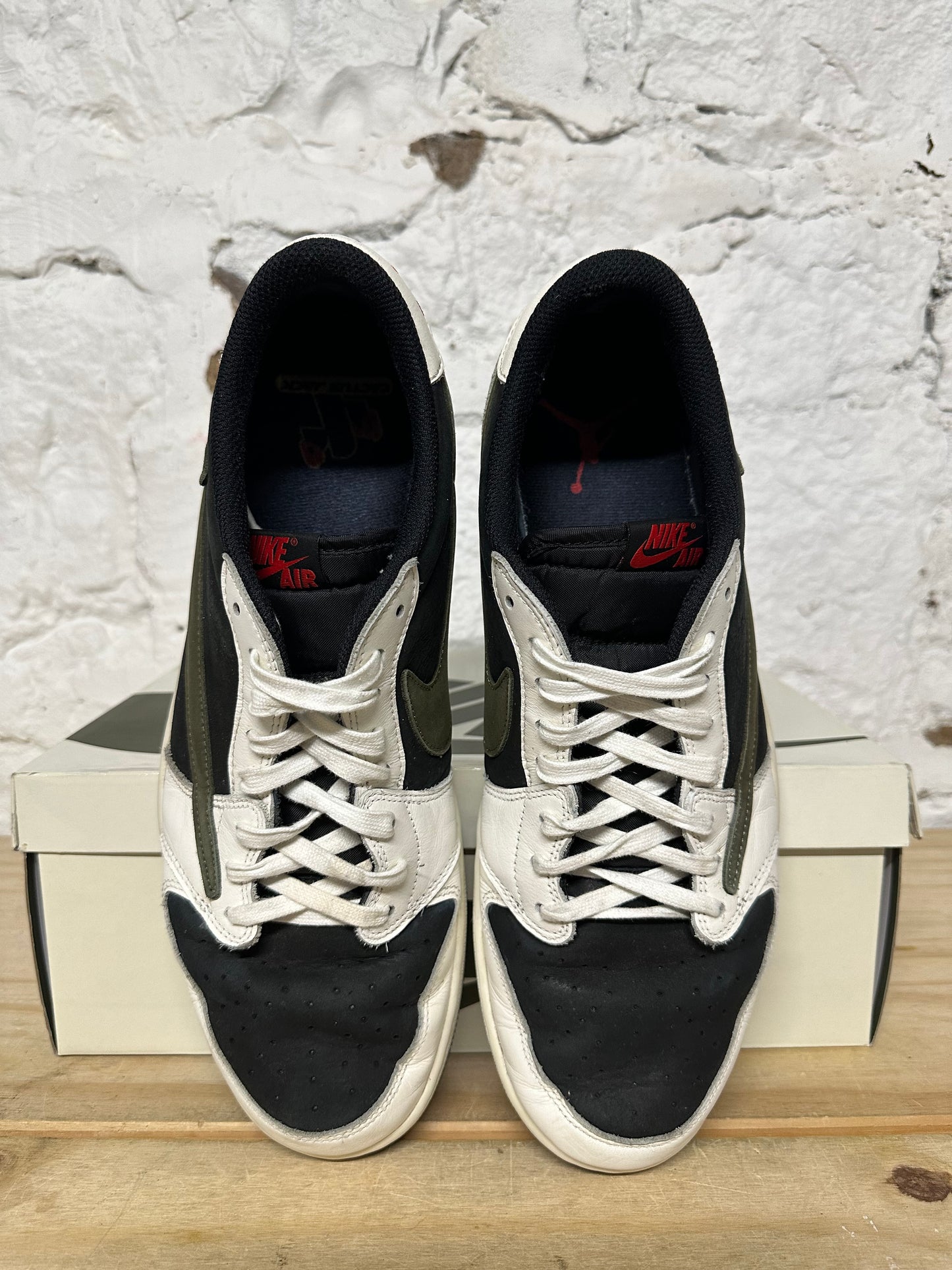 Air Jordan 1 Low Travis Scott Olive Sz 13 (14.5W)