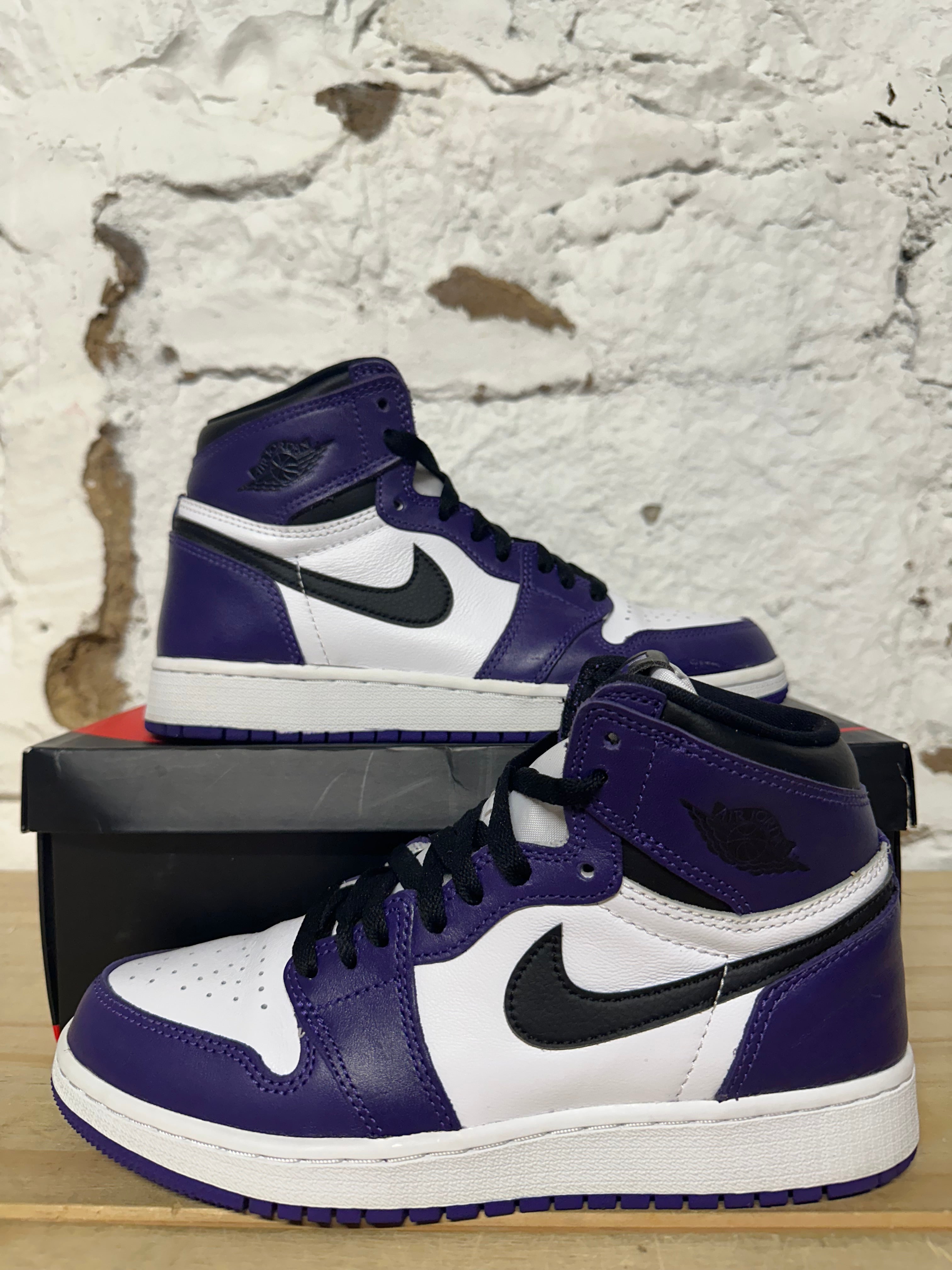 Air Jordan 1 Court Purple Sz 5.5Y