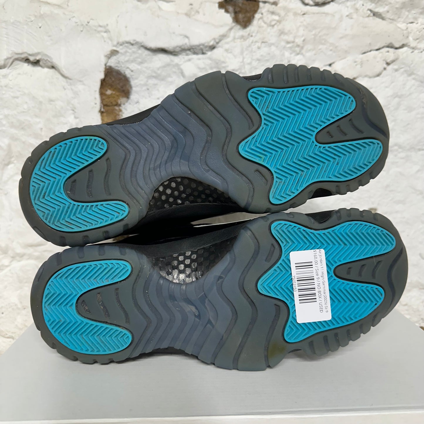 Air Jordan 11 High Gamma Blue (2025) Sz 9