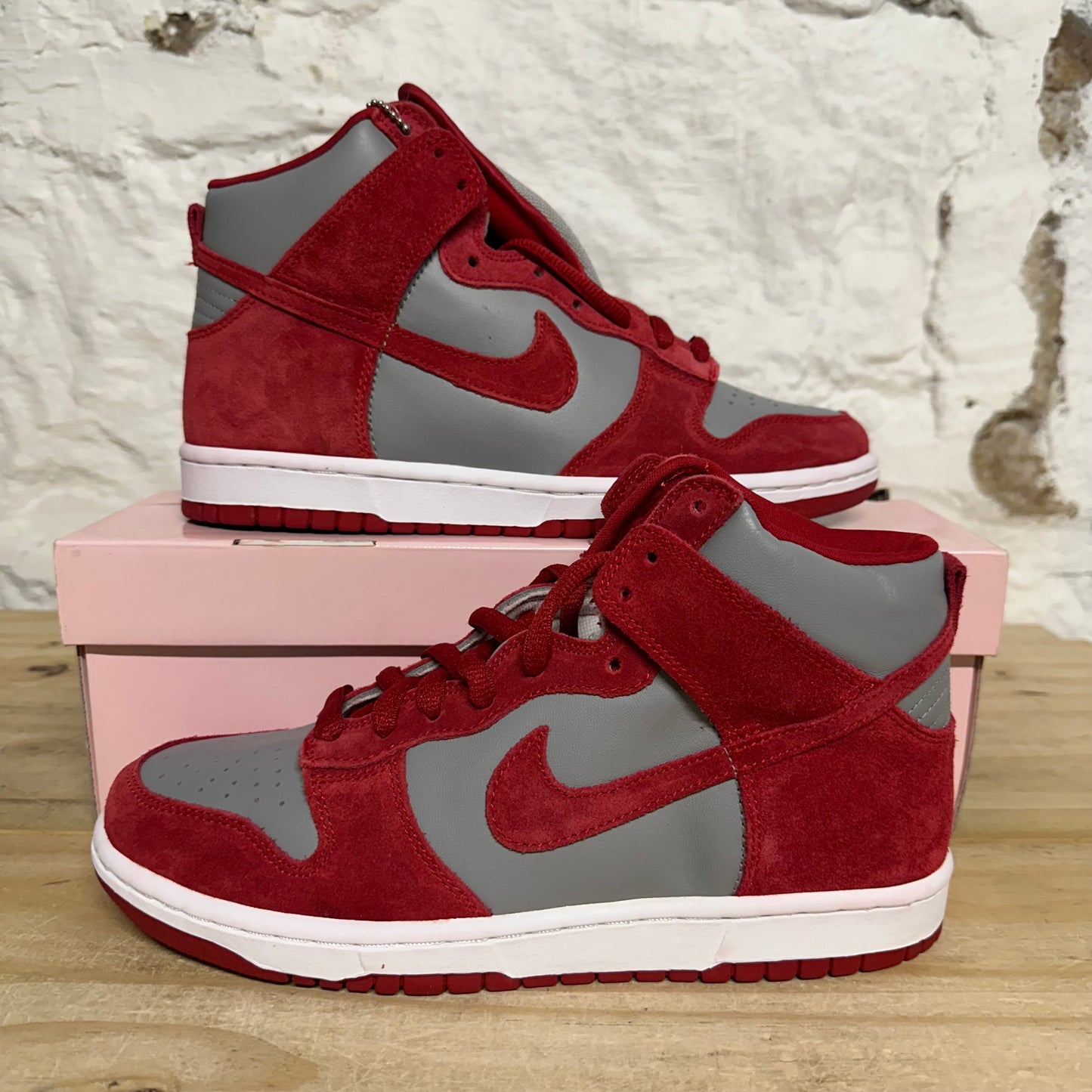 Nike SB Dunk High UNLV (2005) Sz 8.5 DS