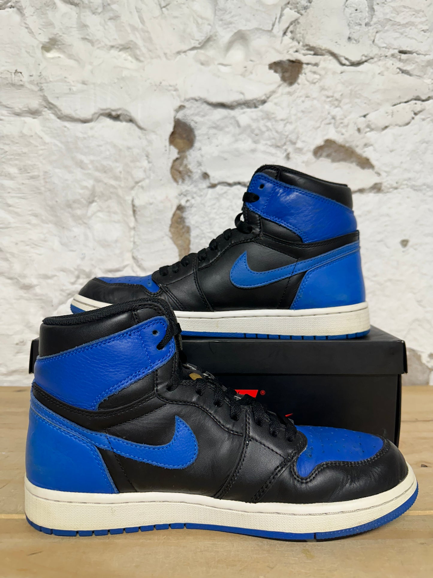 Air Jordan 1 High Royal Sz 8.5
