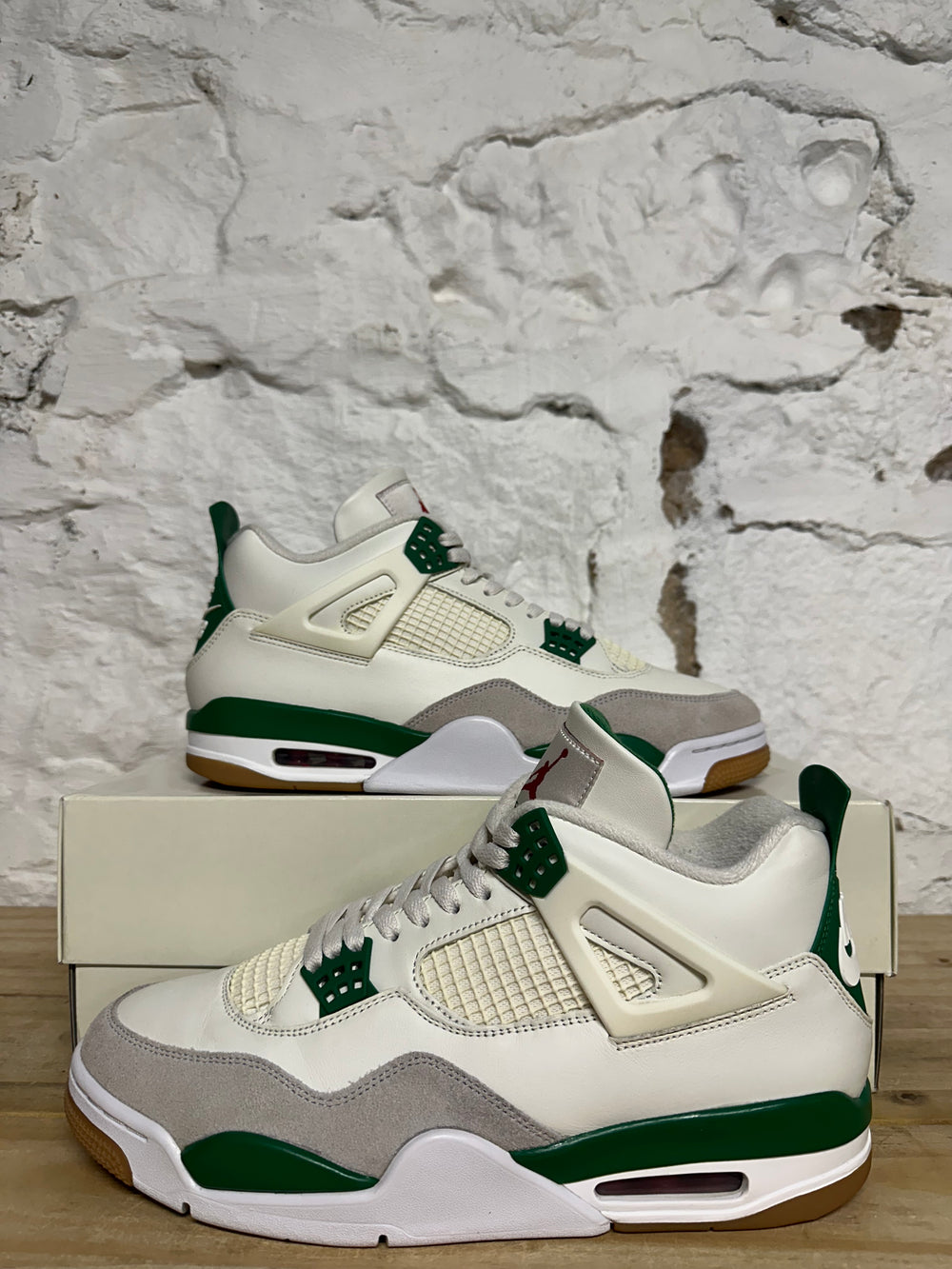 Air Jordan 4 SB Pine Green Sz 12