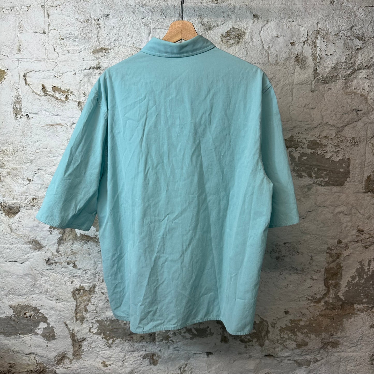 Louis Vuitton International T-shirt Teal Sz L