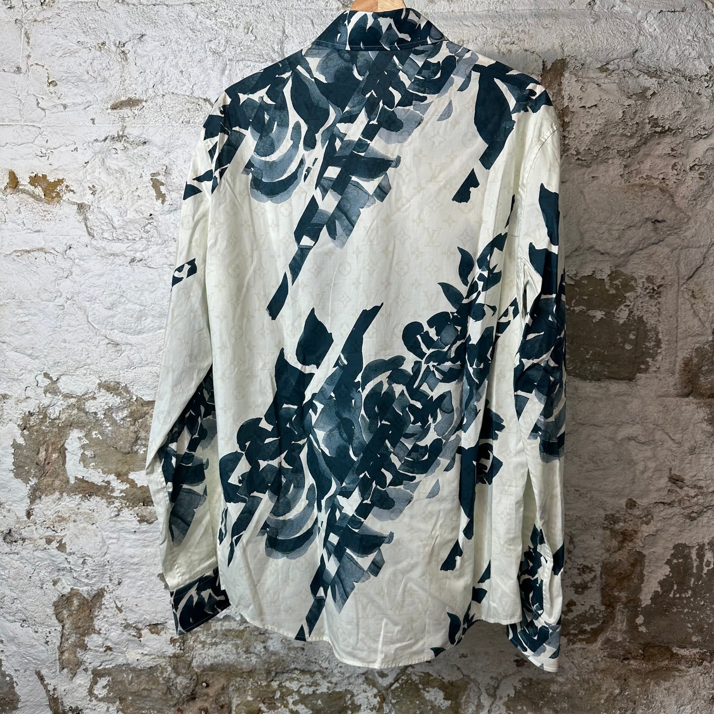 Louis Vuitton Blue Flower Monogram Button Up Shirt Sz M