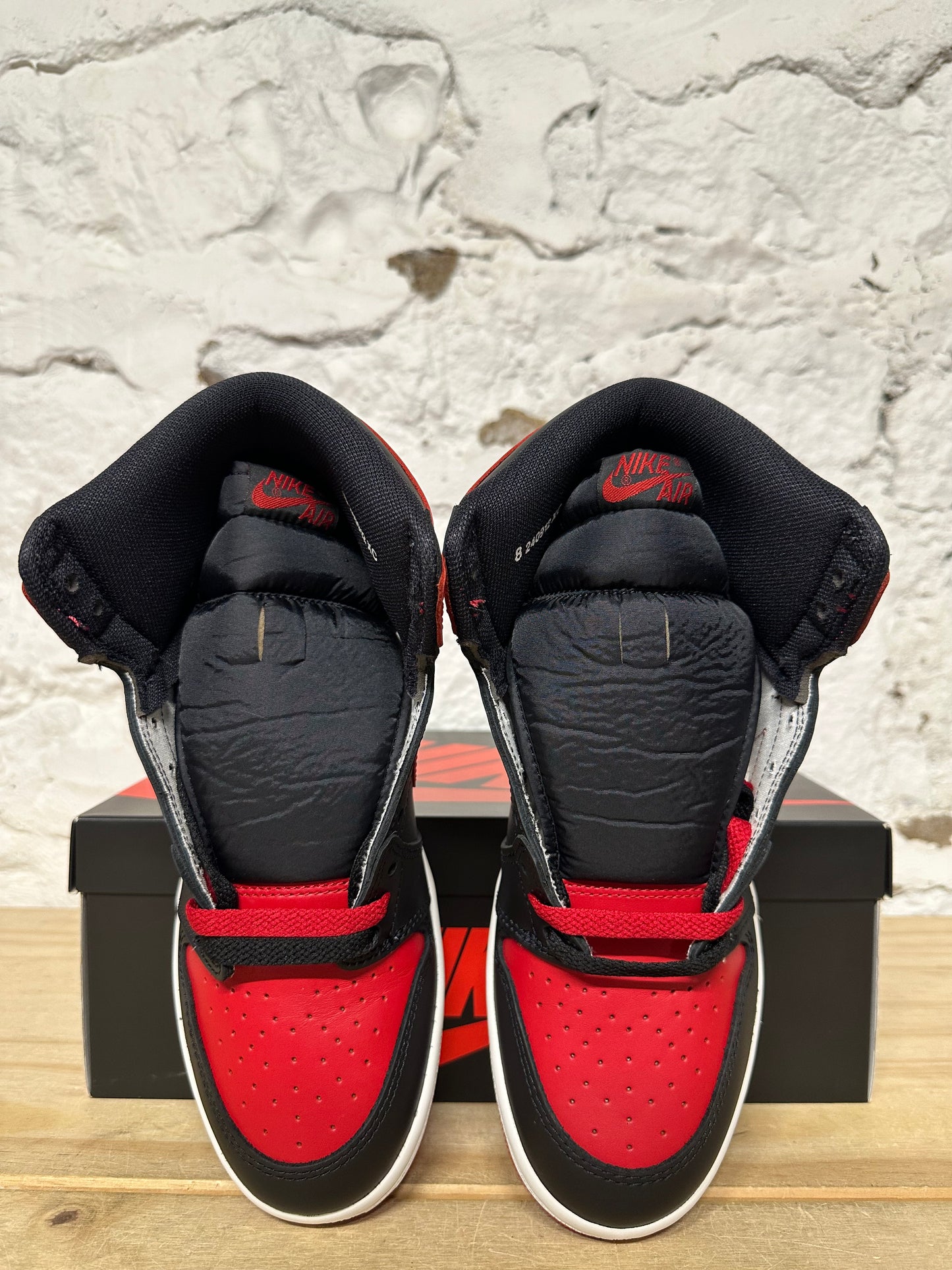 Air Jordan 1 High '85 Bred Sz 8