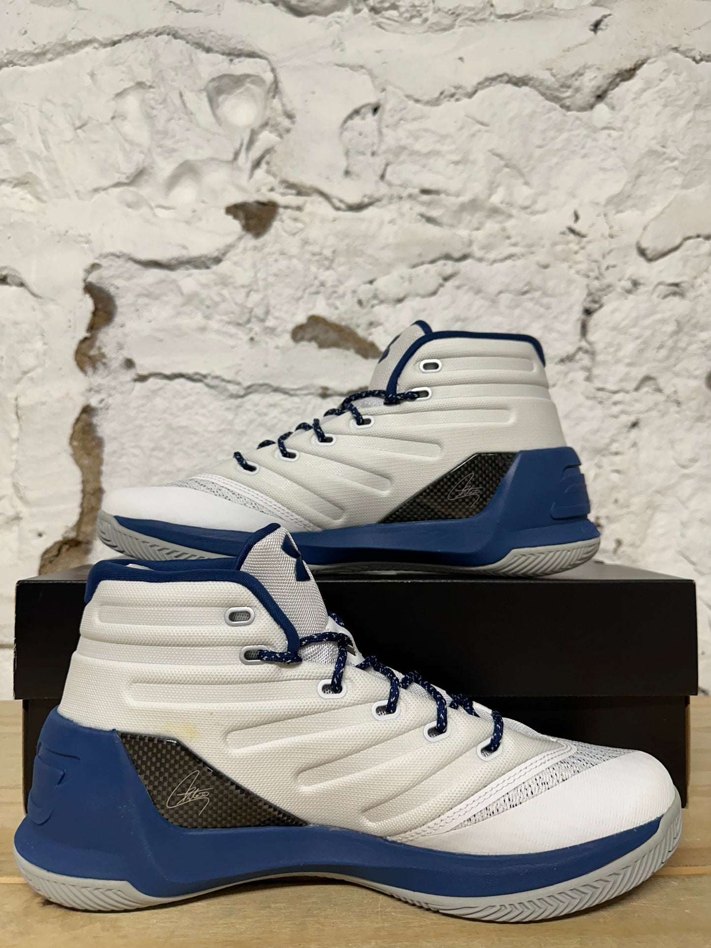 Under Armour Curry 3 White Blackout Navy Sz 10 DS