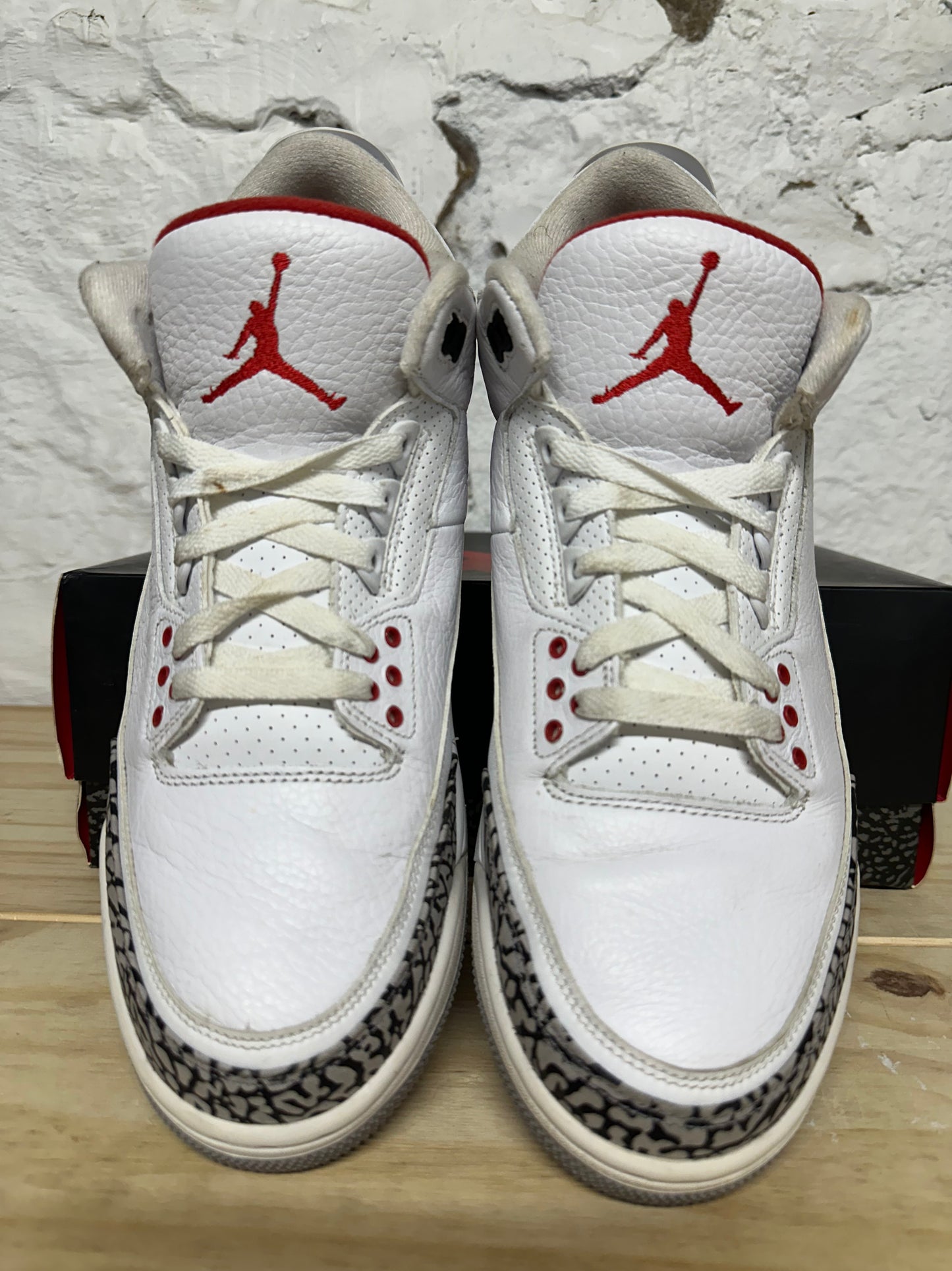 Air Jordan 3 Hall Of Fame Sz 11