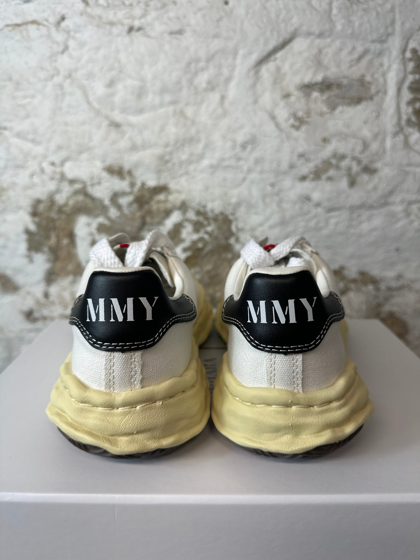 Maison Mihara Blakey Black Cream Sneaker Sz 7 (40) D$