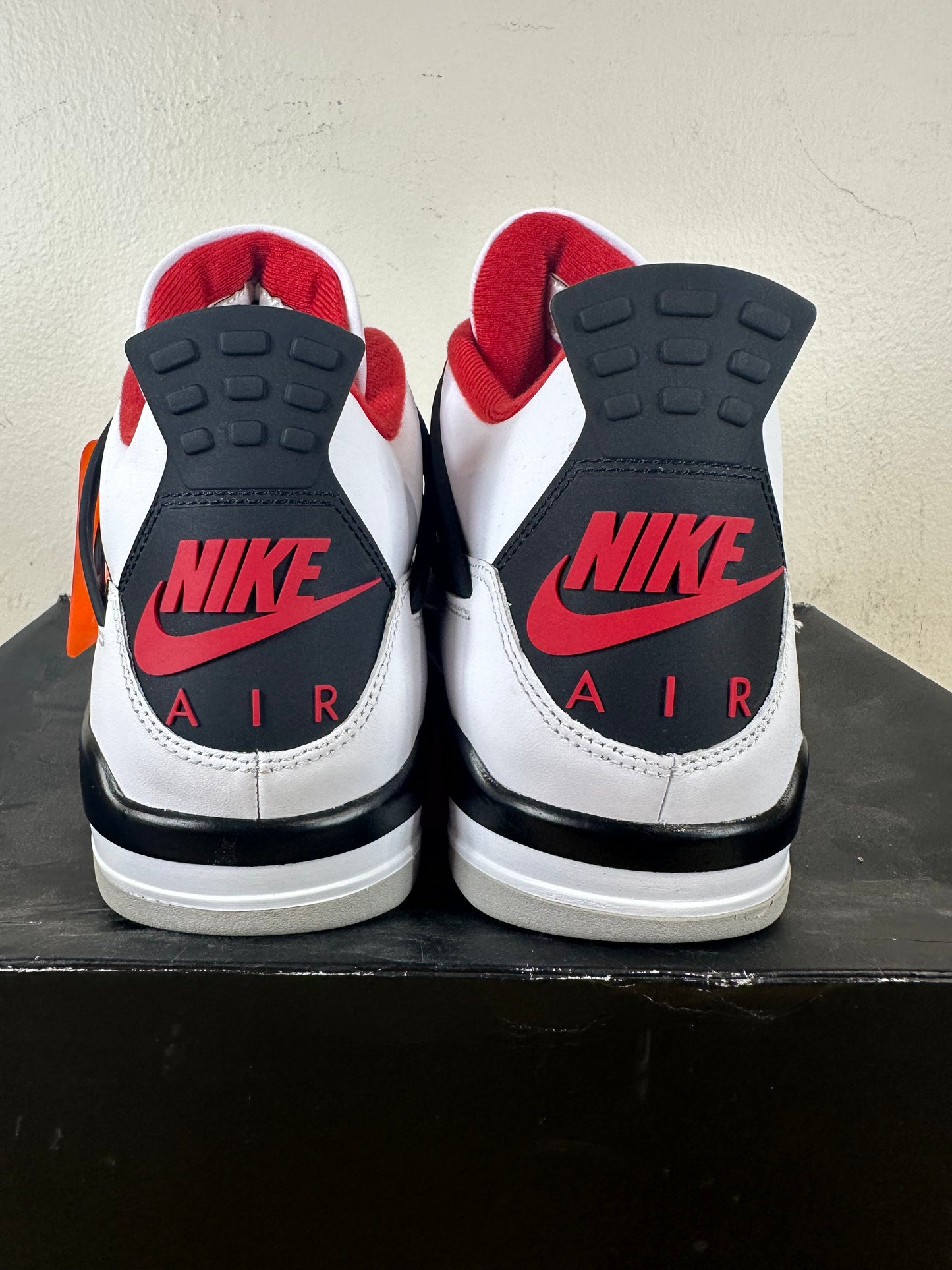 Air Jordan 4 Fire Red (2020) Sz 11.5 DS