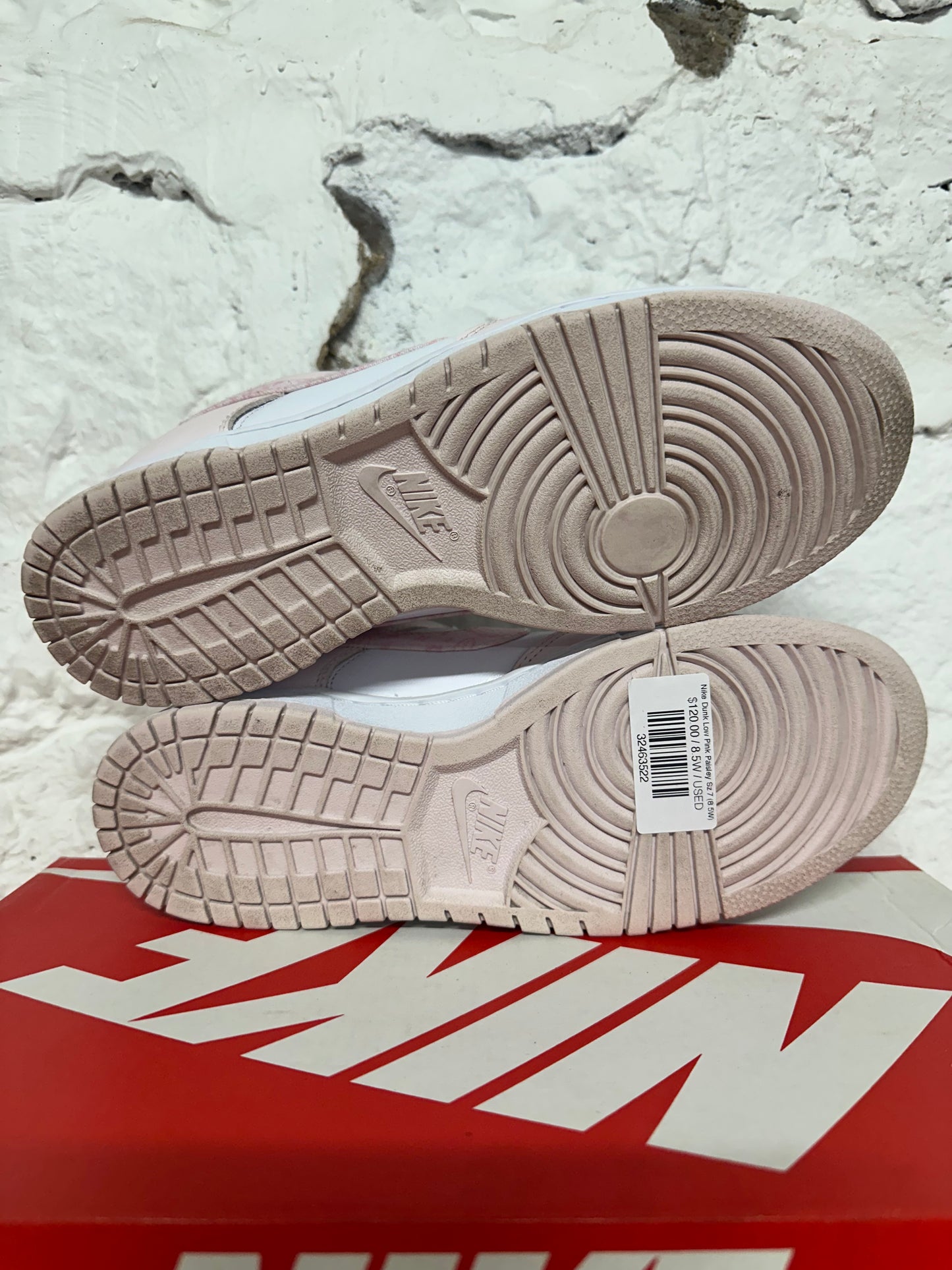 Nike Dunk Low Pink Paisley Sz 7 (8.5W)