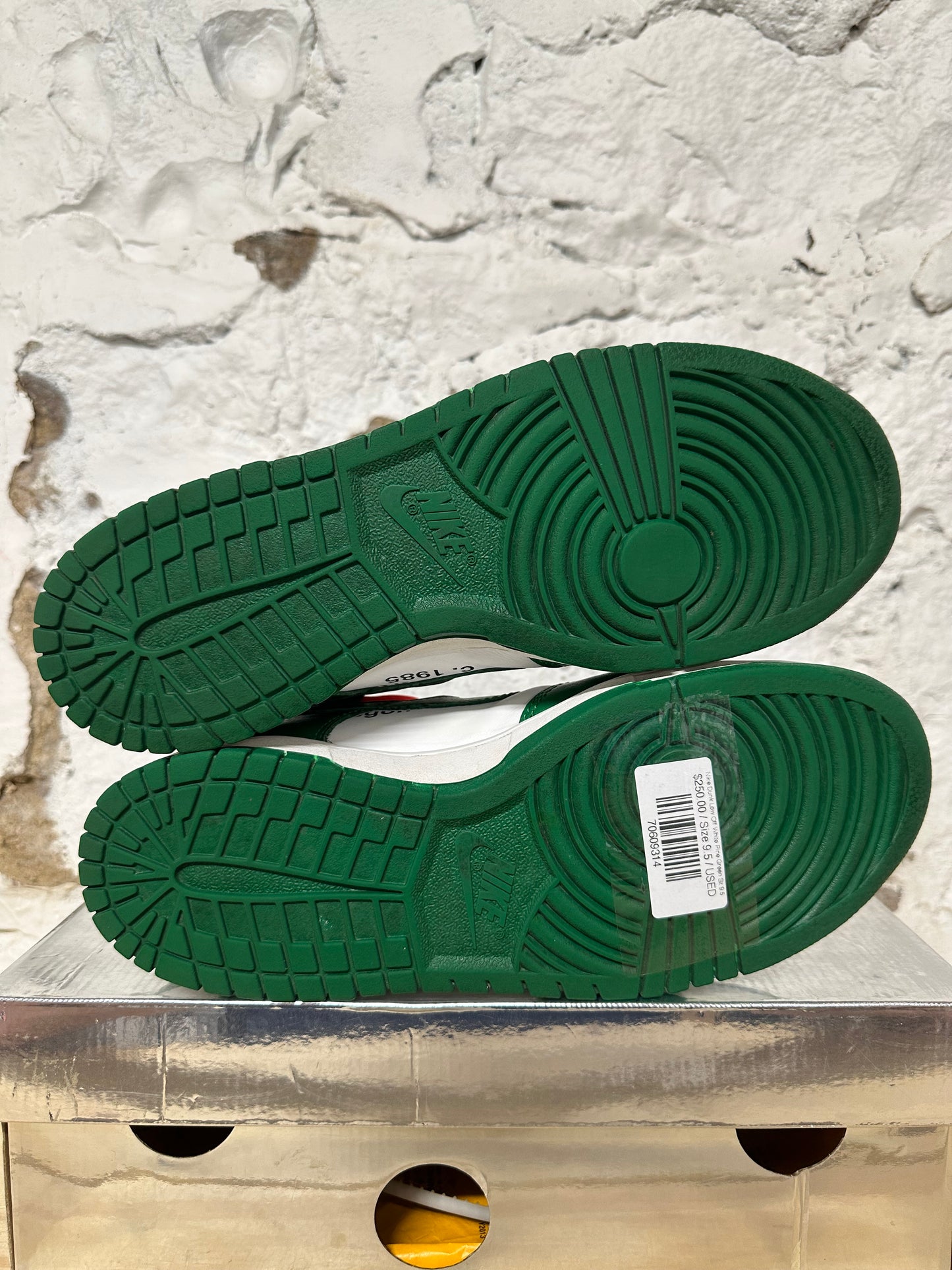 Nike Dunk Low Off-White Pine Green Sz 9.5