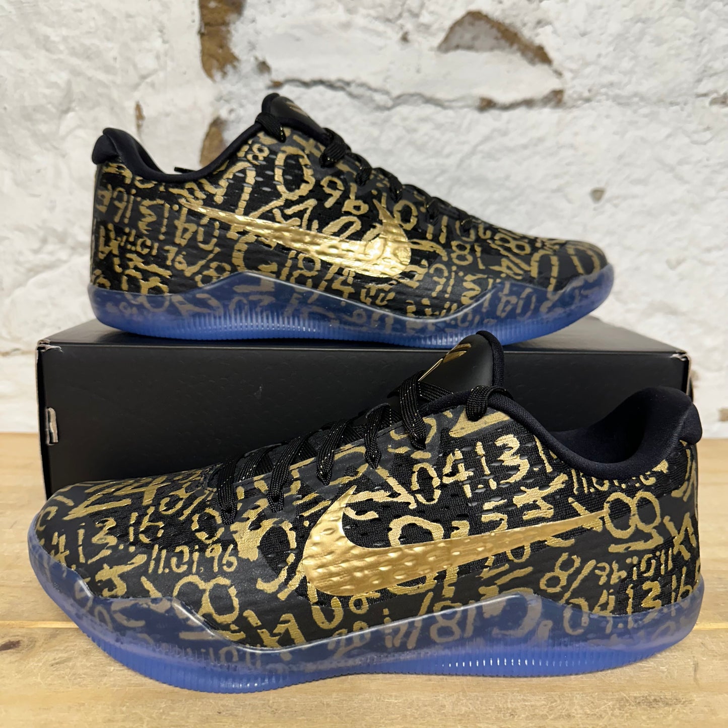 Nike Kobe 11 Mamba Day Sz 11 DS