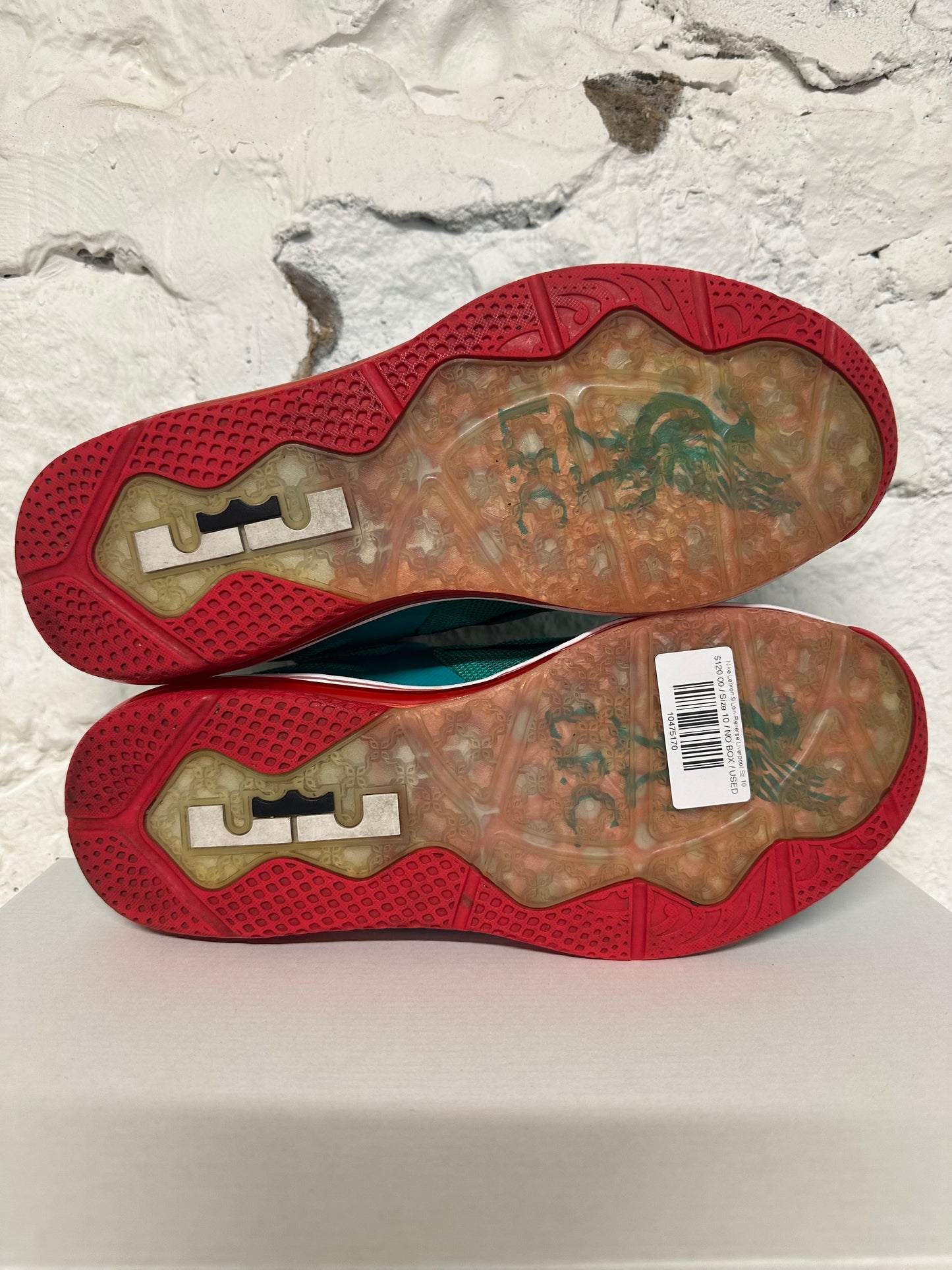 Nike LeBron 9 Low Reverse Liverpool Sz 10