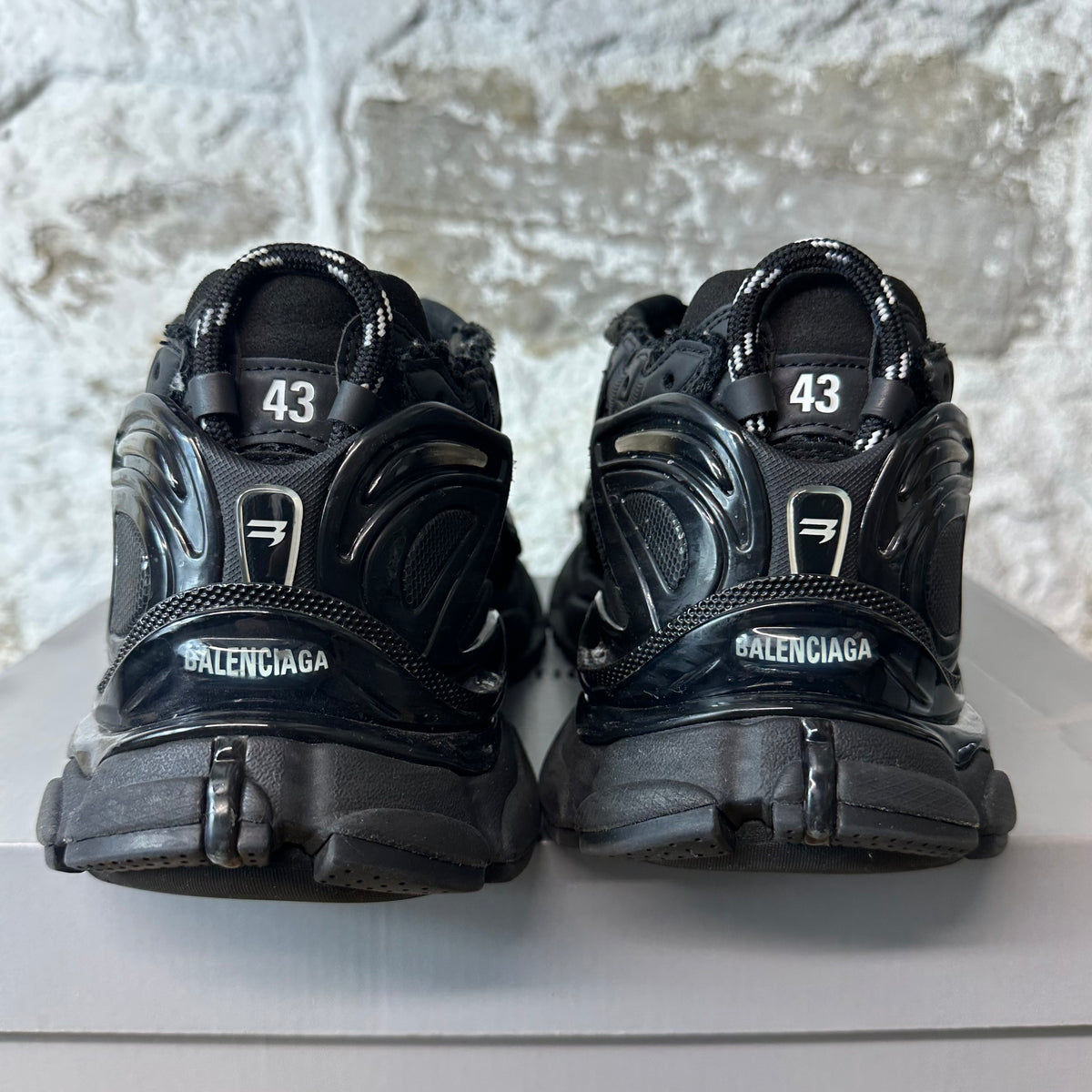 Balenciaga Runner Triple Black Matte Sneaker Sz 10 (43)