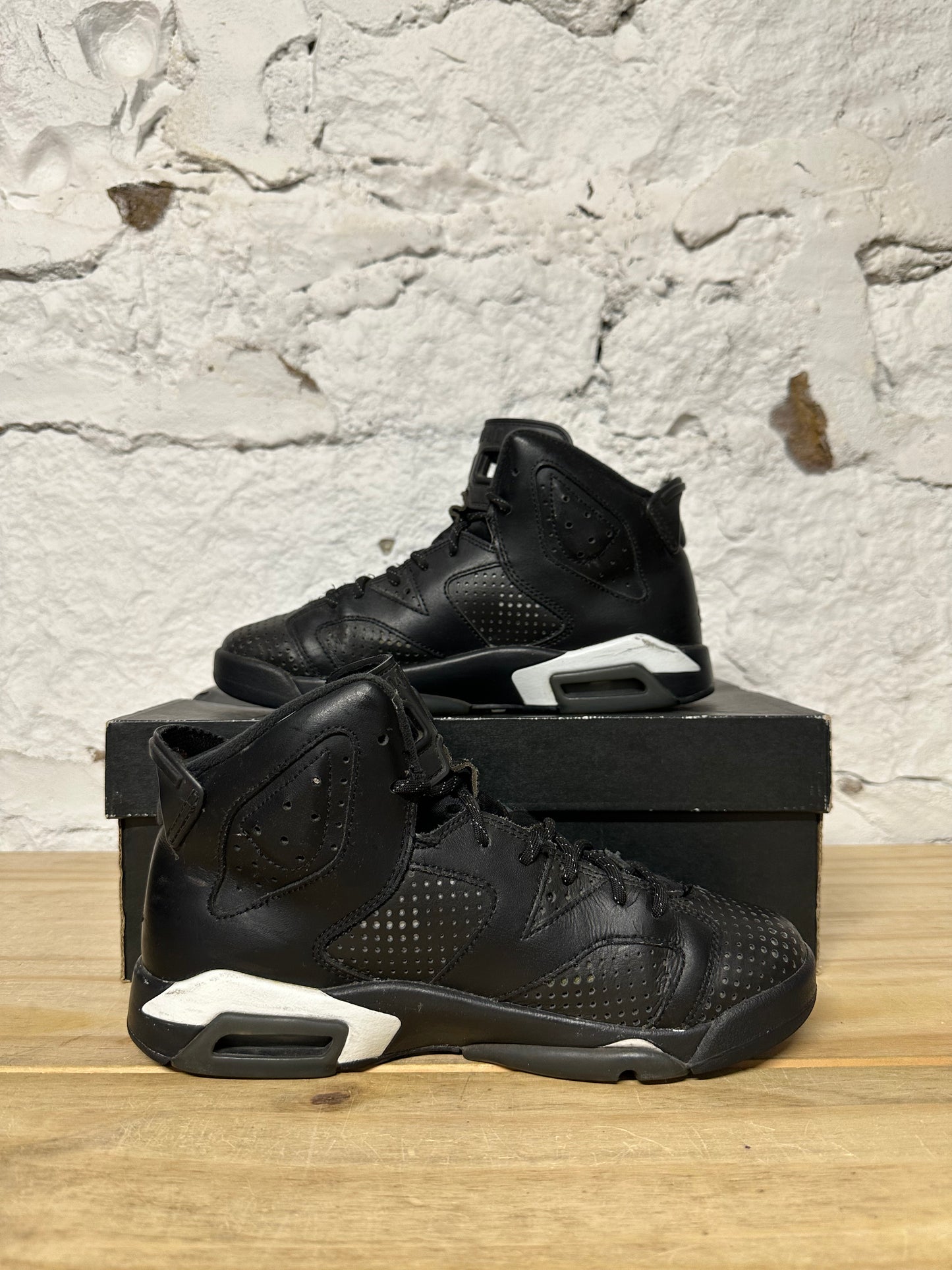 Air Jordan 6 Black Cat Sz 6.5Y