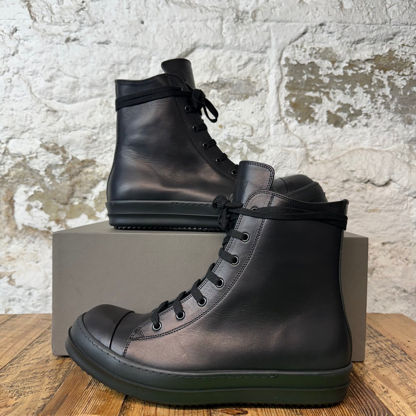 Rick Owens Triple Black Hollywood High Sneaker DS