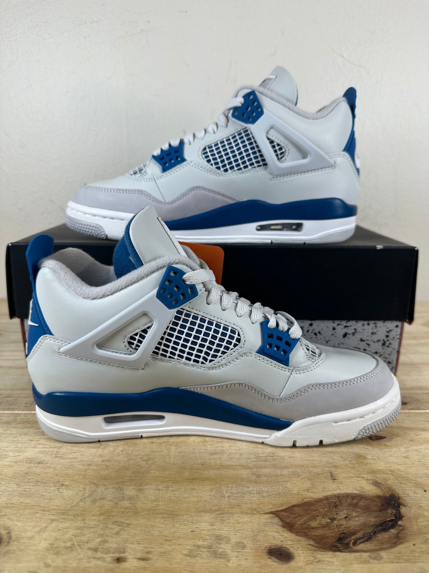 Air Jordan 4 Military Blue Sz 7 DS