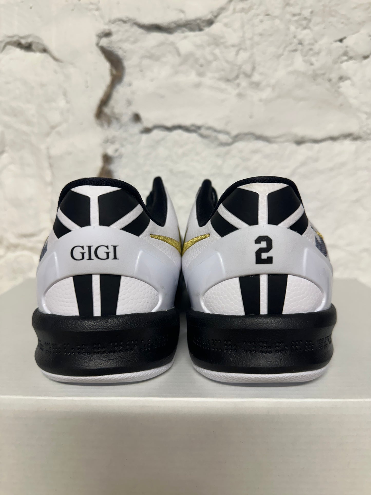 Nike Kobe 8 Protro Mambacita Sz 5.5Y