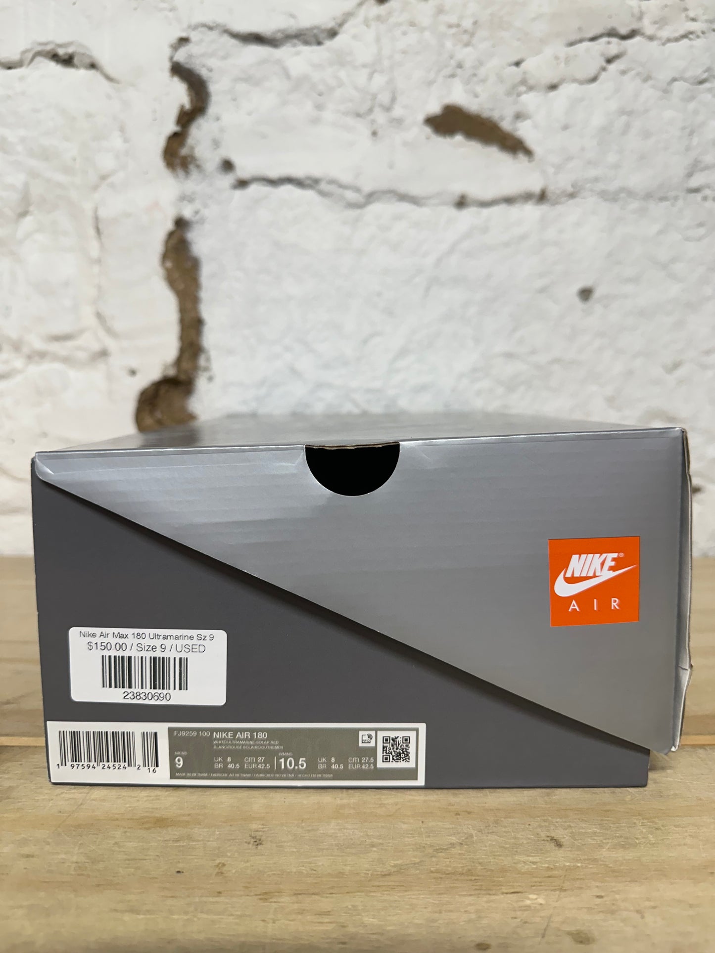 Nike Air Max 180 Ultramarine Sz 9