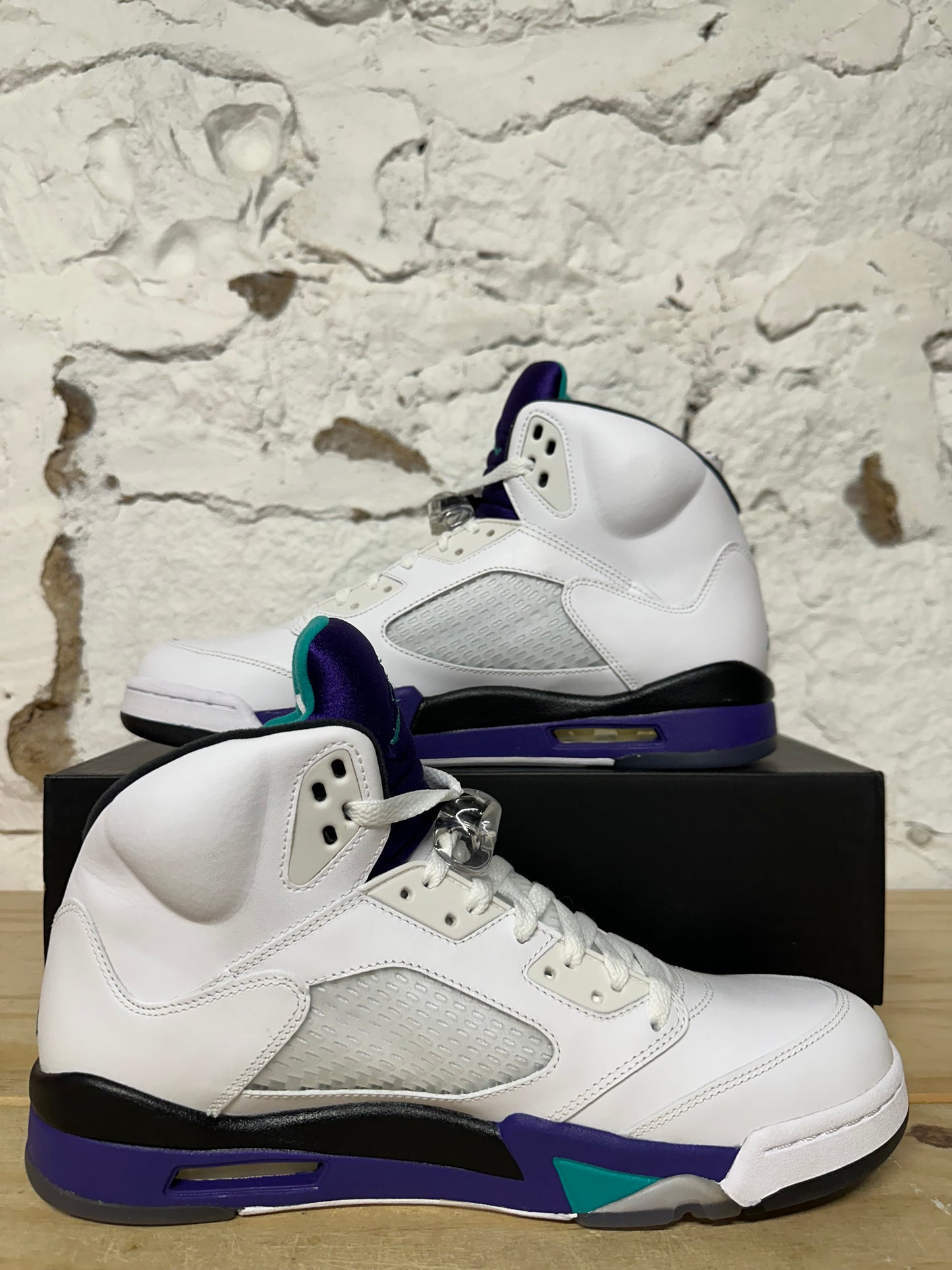 Air Jordan 5 Grape (2013) Sz 12 DS