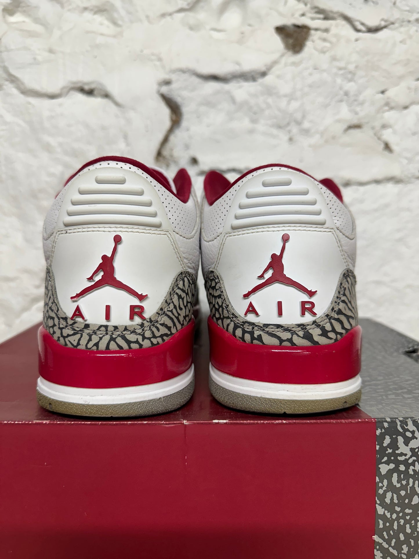 Air Jordan 3 Cardinal Sz 10.5