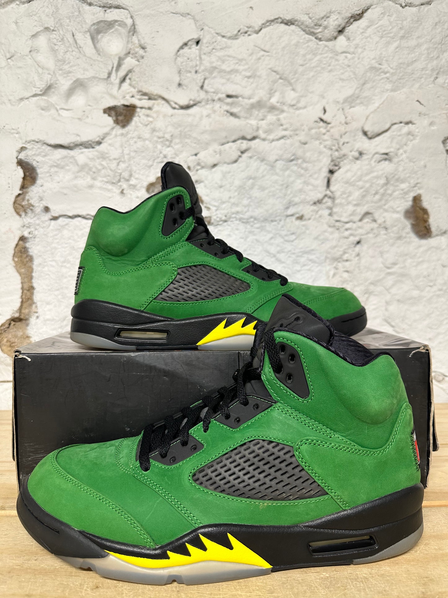 Air Jordan 5 Oregon Sz 11