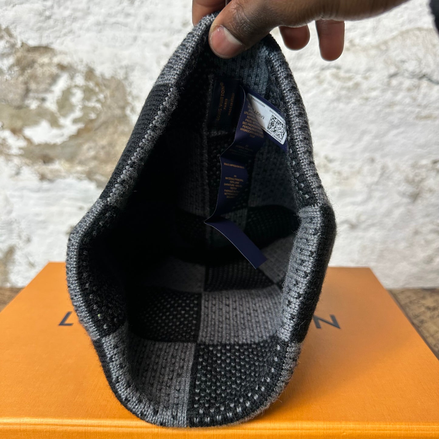 Louis Vuitton Black Grey Damier Heritage Beanie W/ Box