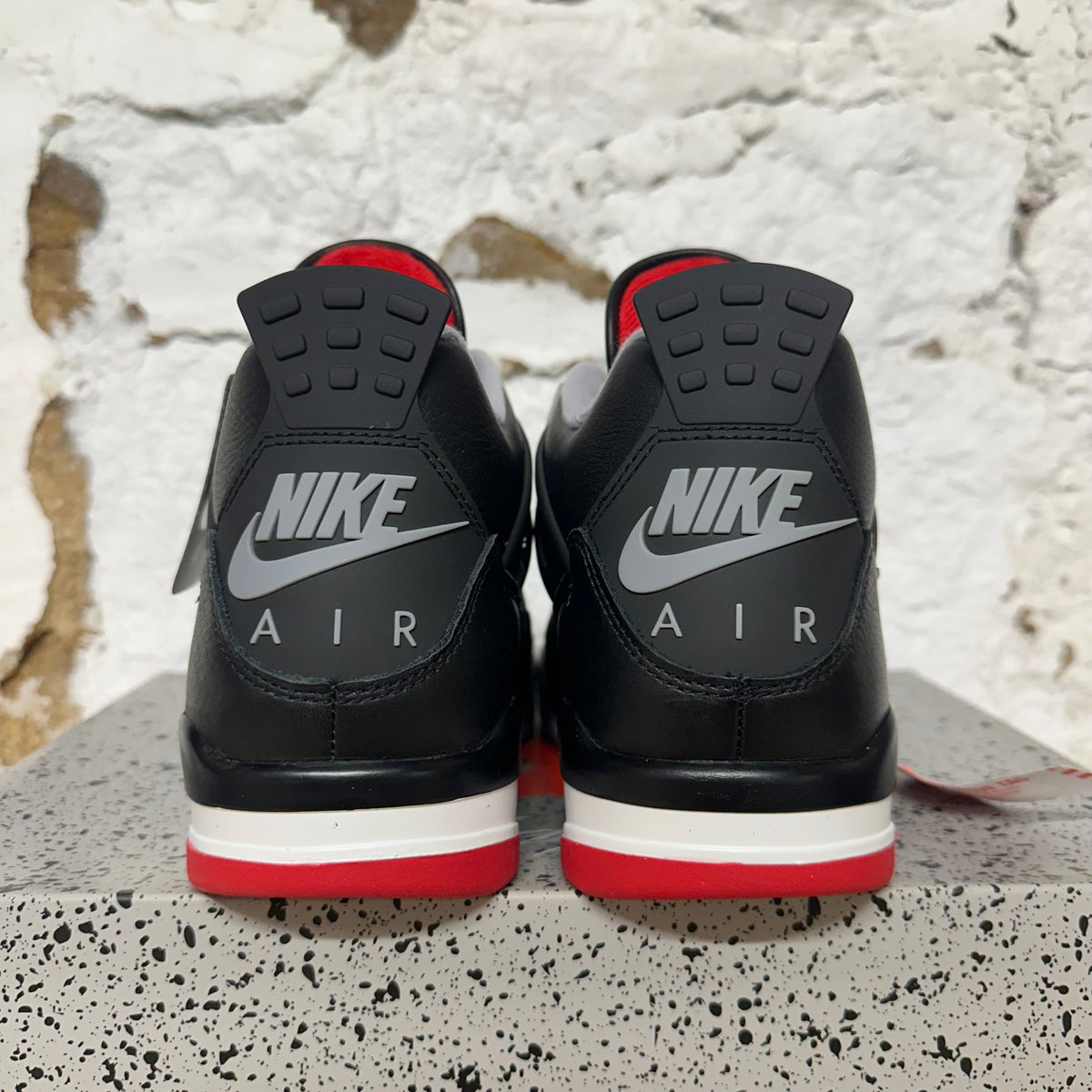 Air Jordan 4 Bred Reimagined Sz 10 DS