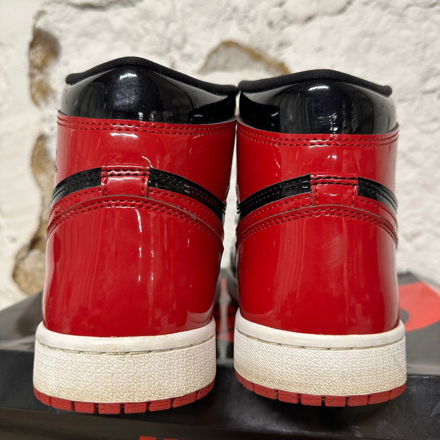 Air Jordan 1 High Patent Bred Sz 7.5