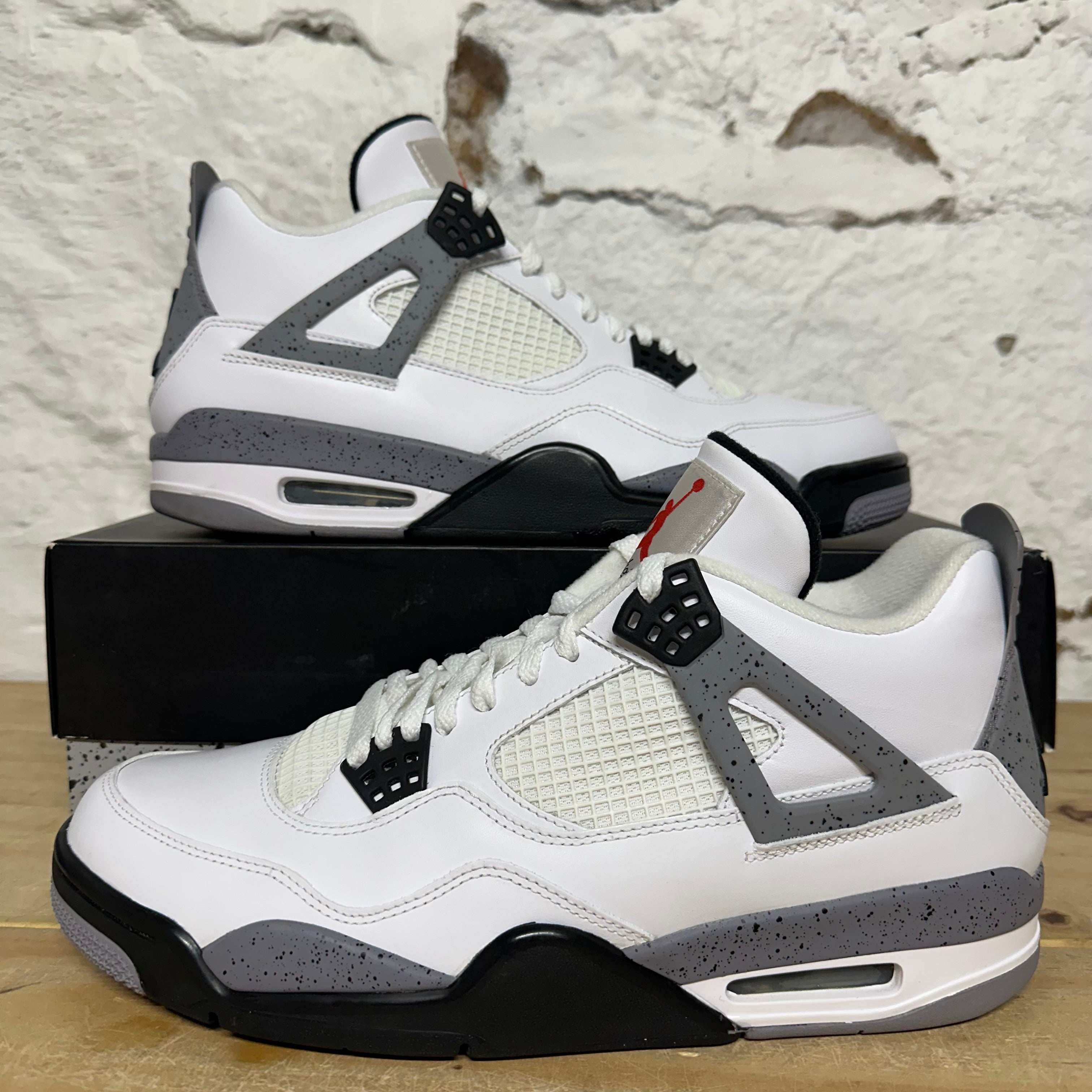 Air Jordan 4 White Cement (2012) Sz 11
