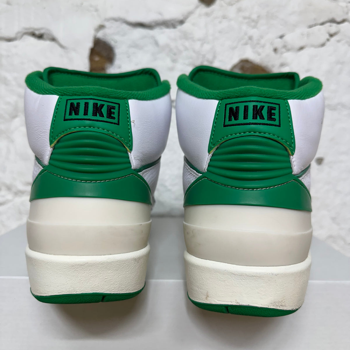 Air Jordan 2 Lucky Green 8.5