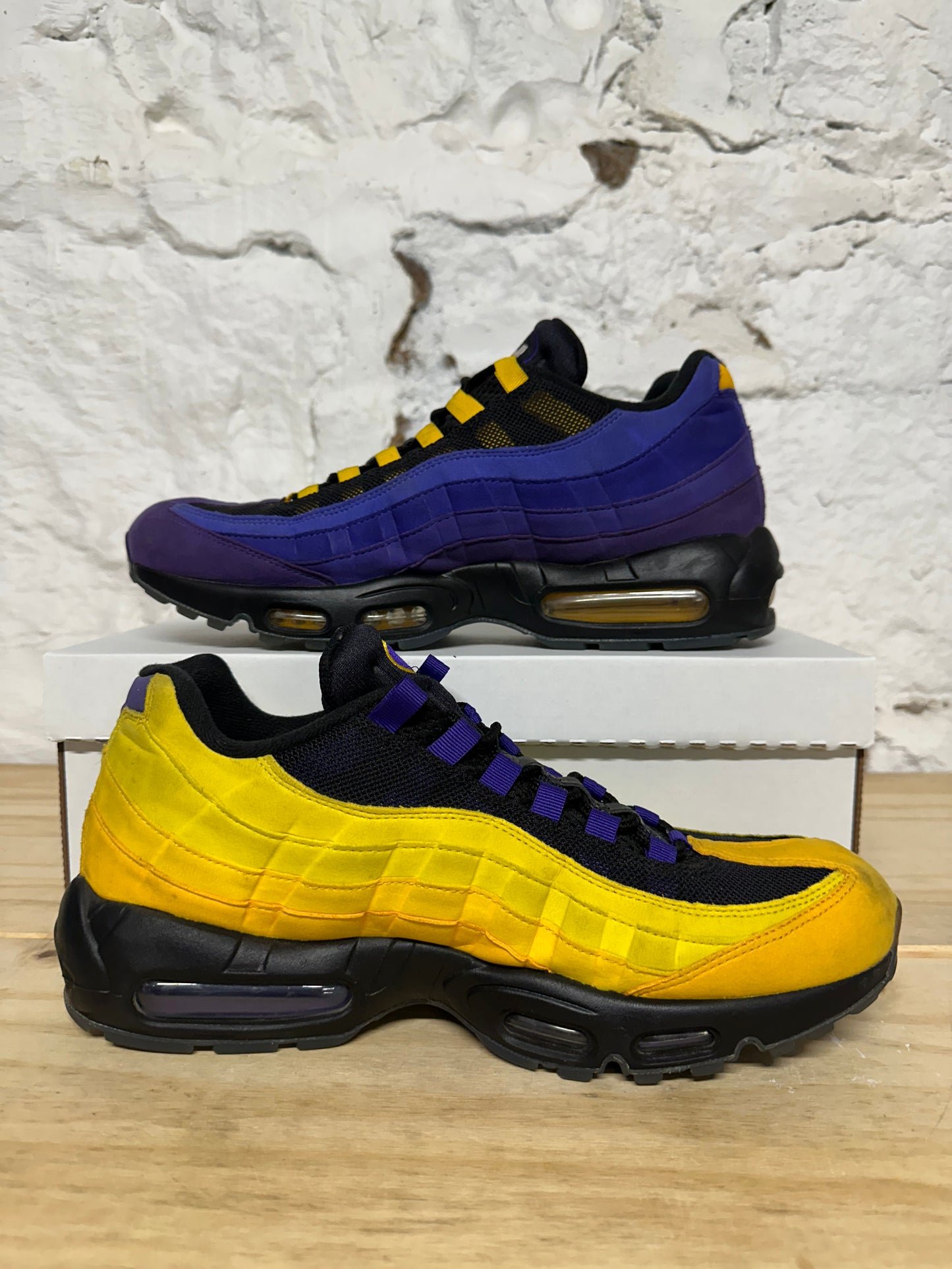 Nike Air Max 95 LeBron James Lakers Sz 11