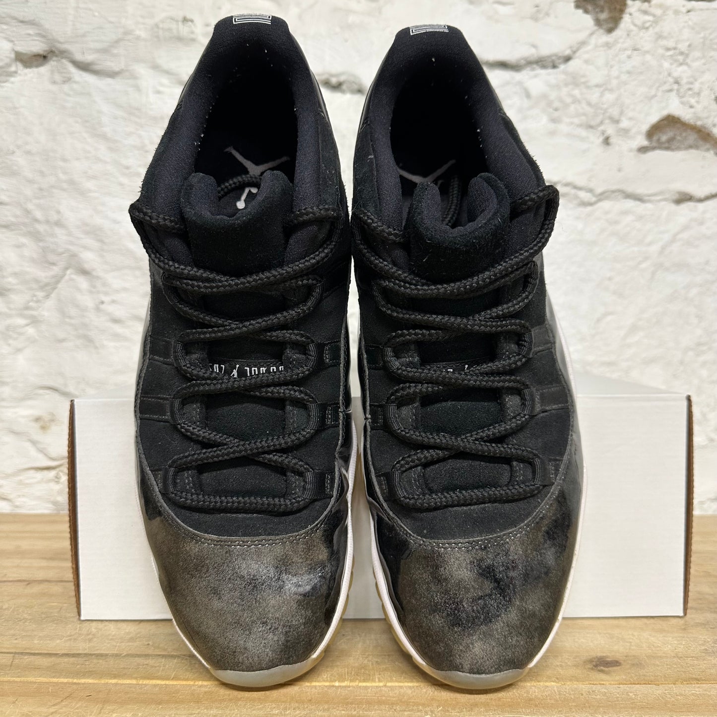 Air Jordan 11 Low Barons Sz 11.5