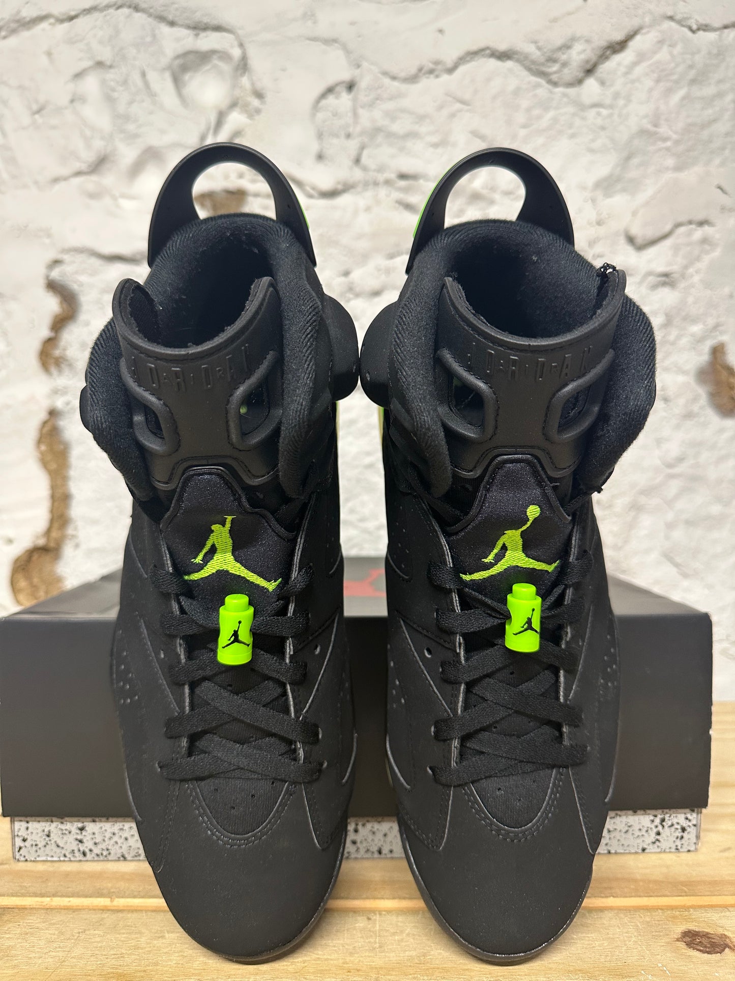 Air Jordan 6 Electric Green Sz 11.5