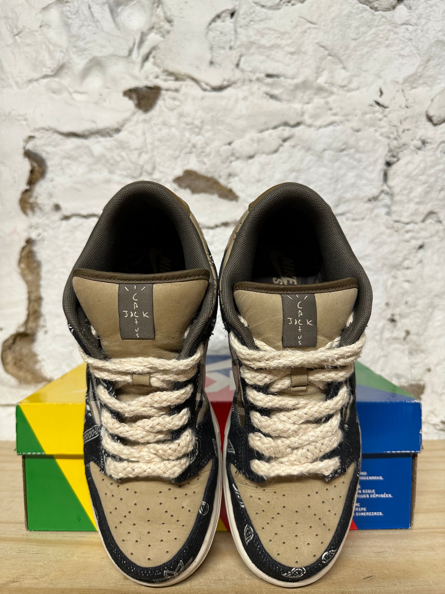Nike SB Dunk Low Travis Scott Sz 8