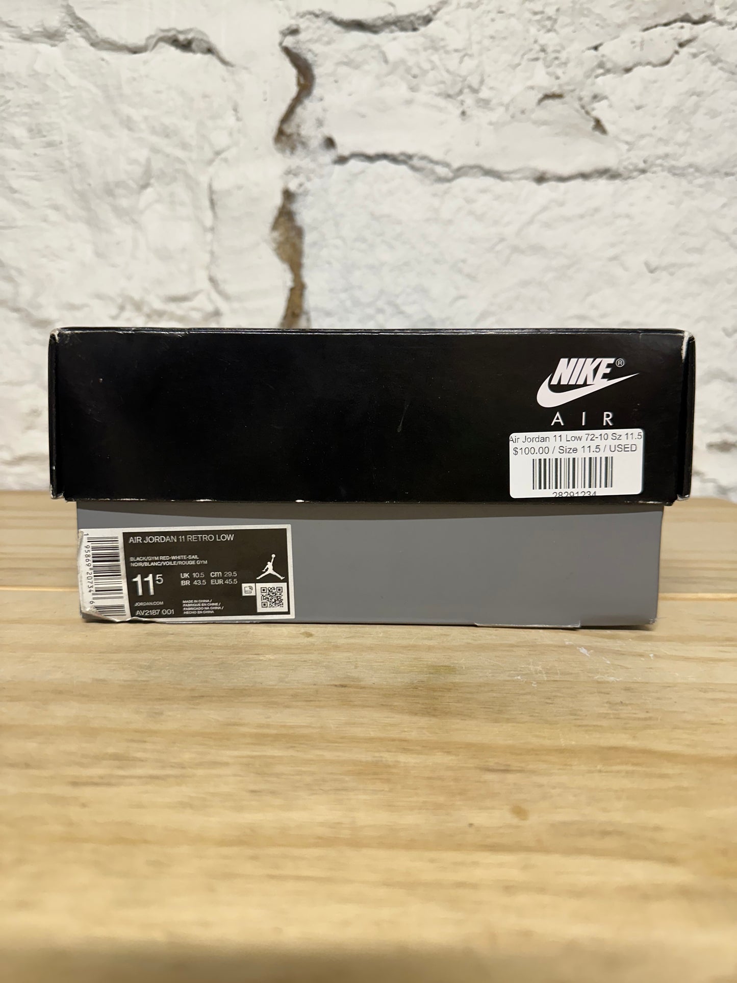 Air Jordan 11 Low 72-10 Sz 11.5
